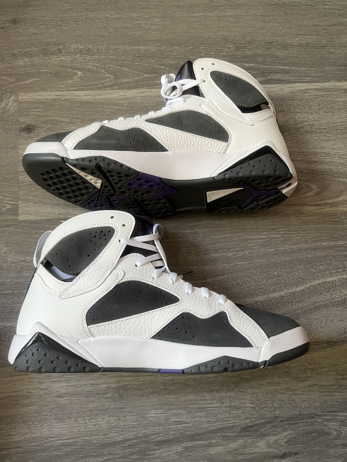 Jordan Brand Jordan 7 Flint Size US 11.5 / EU 44-45 - 2 Thumbnail