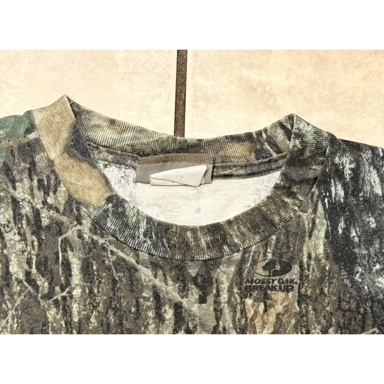 Jerzees VINTAGE Jerzees T-Shirt Mossy Oak Breakup Camouflage Camouflage 90s Hunting Mossy Oak Unisex Adults L Shirt Mens Womens Size US L / EU 52-54 / 3 - 4 Thumbnail