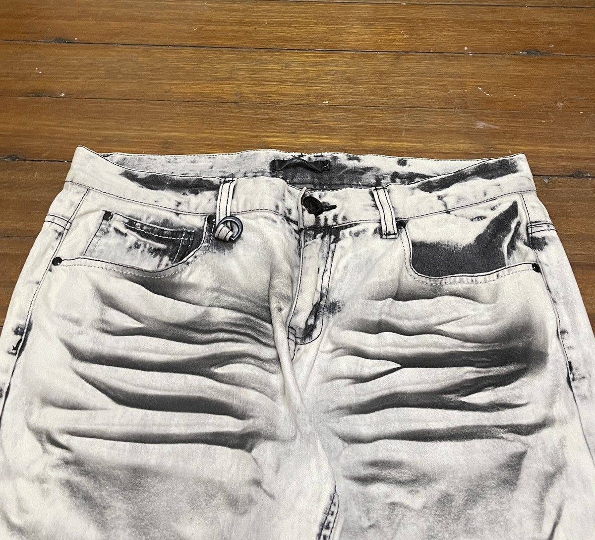Japanese Brand Very Rare Vintage Regnoir Smokey Distressed Jeans 1990s Size US 31 - 3 Thumbnail