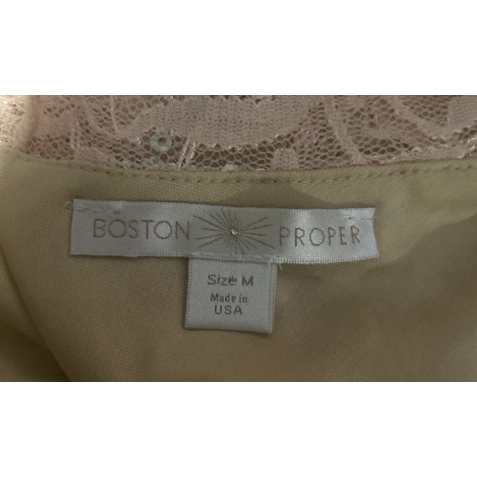Boston Proper Boston Proper Shirt V-Neck 3/4 Sleeve Lace Sequin Beige Multicolor M Adult Women Size M / US 6-8 / IT 42-44 - 3 Thumbnail