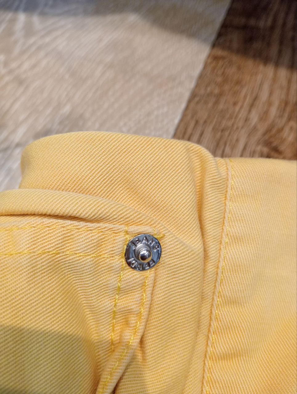 Fendi VINTAGE FENDI ROMA JEANS - YELLOW Size 27" / US 4 / IT 40 - 8 Thumbnail