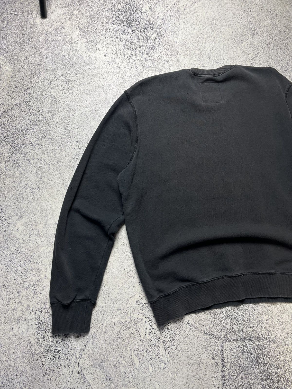 Diesel Vintage Diesel Distressed Big Ligo Sweatshirt Y2K Size US M / EU 48-50 / 2 - 17 Thumbnail