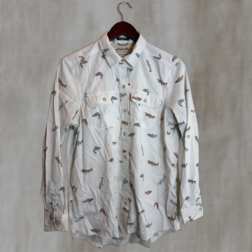 Eddie Bauer VINTAGE Eddie Bauer Women’s Small Long Sleeve Vented Button Up Shirt Fishing AOP White Size S / US 4 / IT 40 - 1 Thumbnail