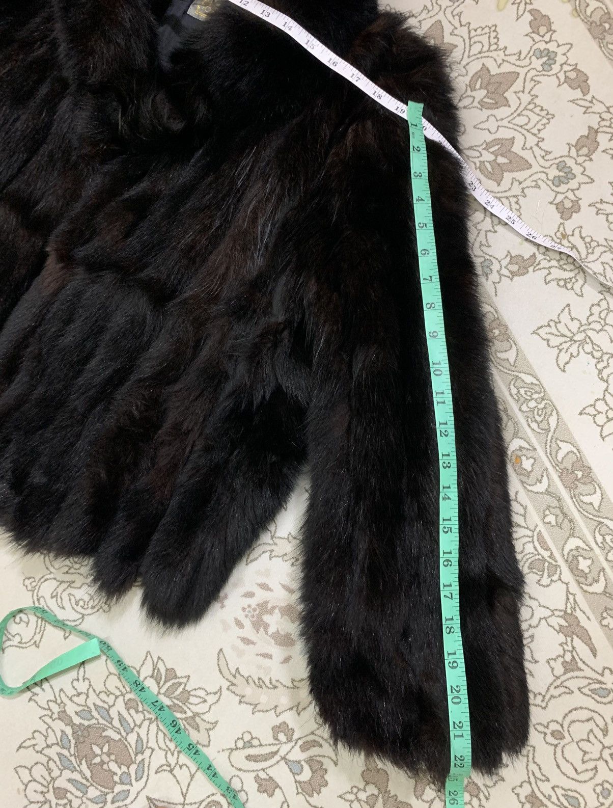 Sagafurs VINTAGE SAGA FOX FUR JACKET Size US L / EU 52-54 / 3 - 15 Thumbnail