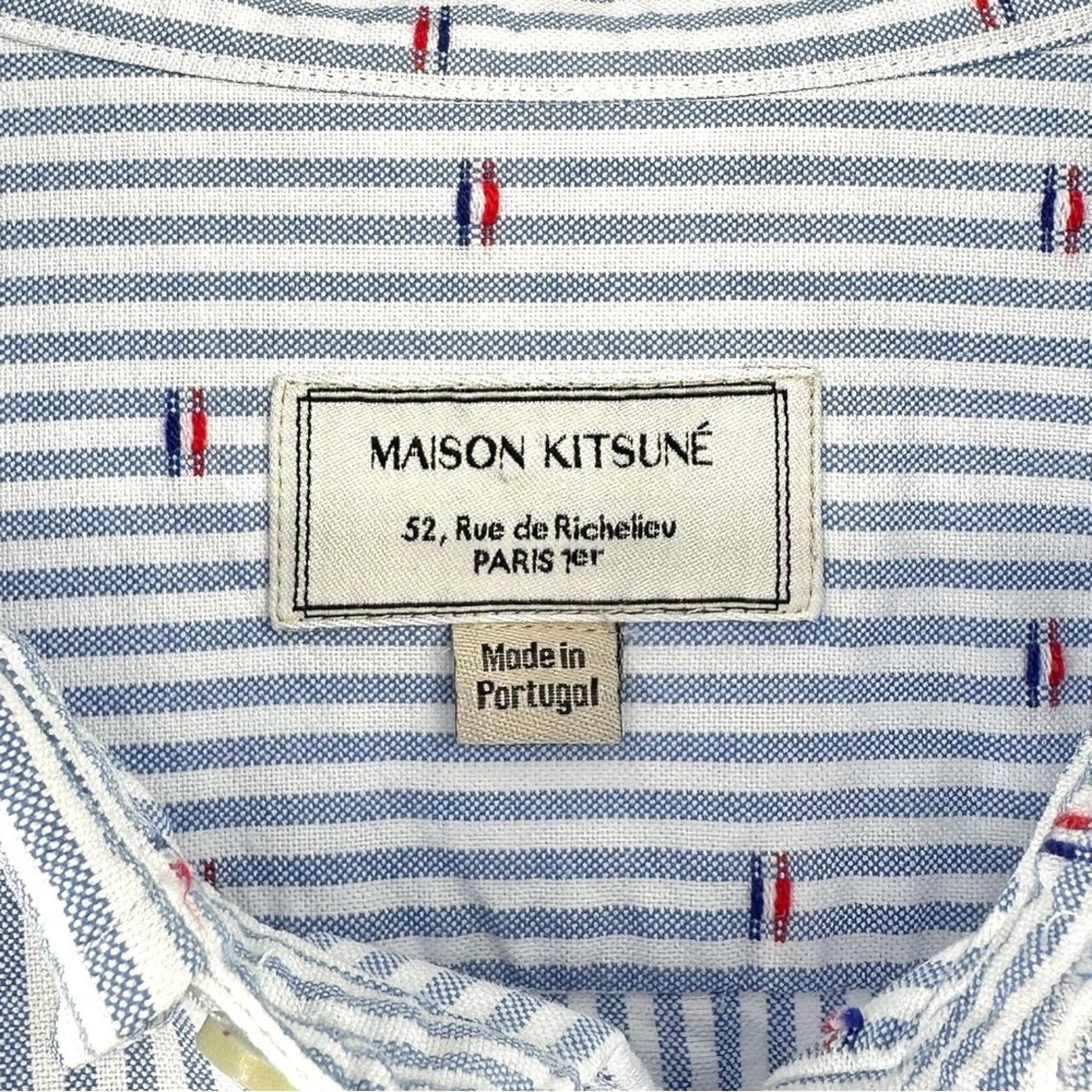 Maison Kitsune Blue & White Striped Embroidered Applique Button Up Shirt Size US XL / EU 56 / 4 - 6 Thumbnail