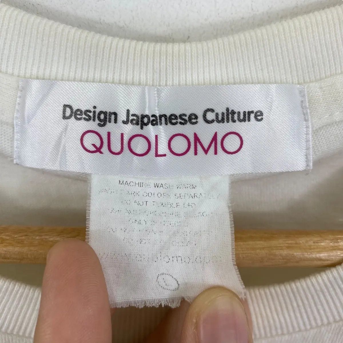Japanese Brand AYAKA SAYAMA Photographed By Tommy Gravure Idol Tee Shirt Size US L / EU 52-54 / 3 - 6 Thumbnail