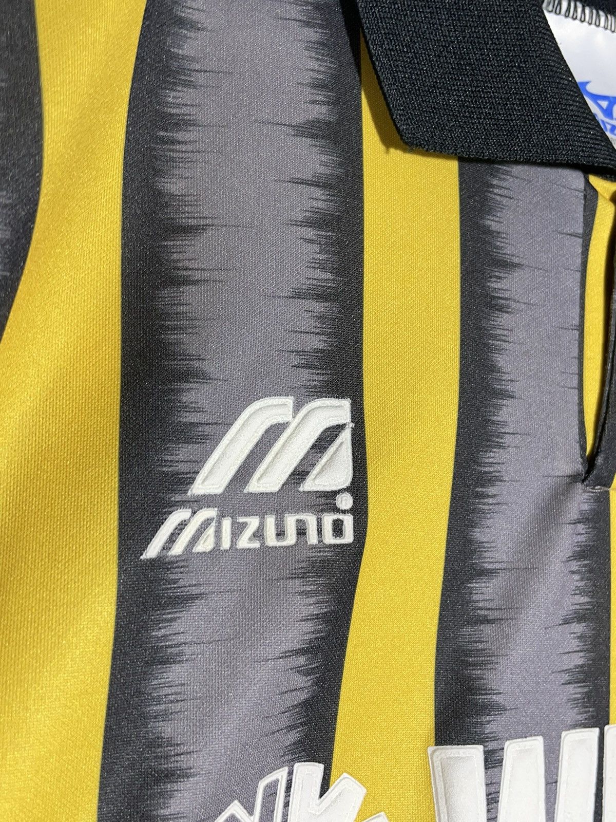 Mizuno × Vintage Tranmere Rovers 1995/96 Away Vintage Y2k Football Shirt Size US L / EU 52-54 / 3 - 6 Thumbnail