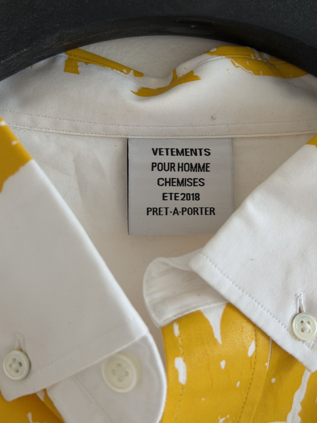 Vetements *RARE* VETEMENTS X DHL DEMNA OVERPRINT SHIRT LABEL OG Size US M / EU 48-50 / 2 - 5 Thumbnail