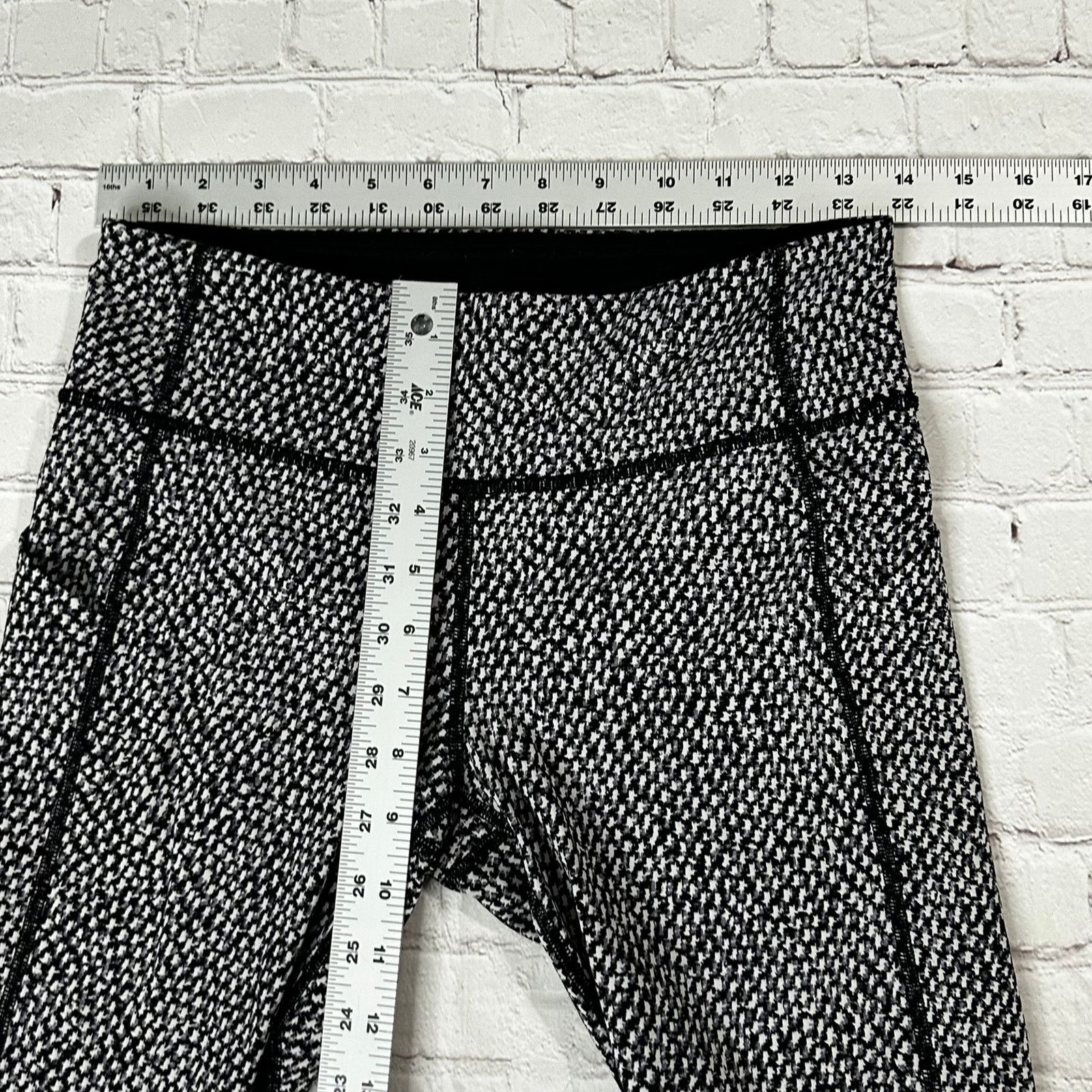 Lululemon Lululemon leggings size 6 Size 28" / US 6 / IT 42 - 8 Thumbnail