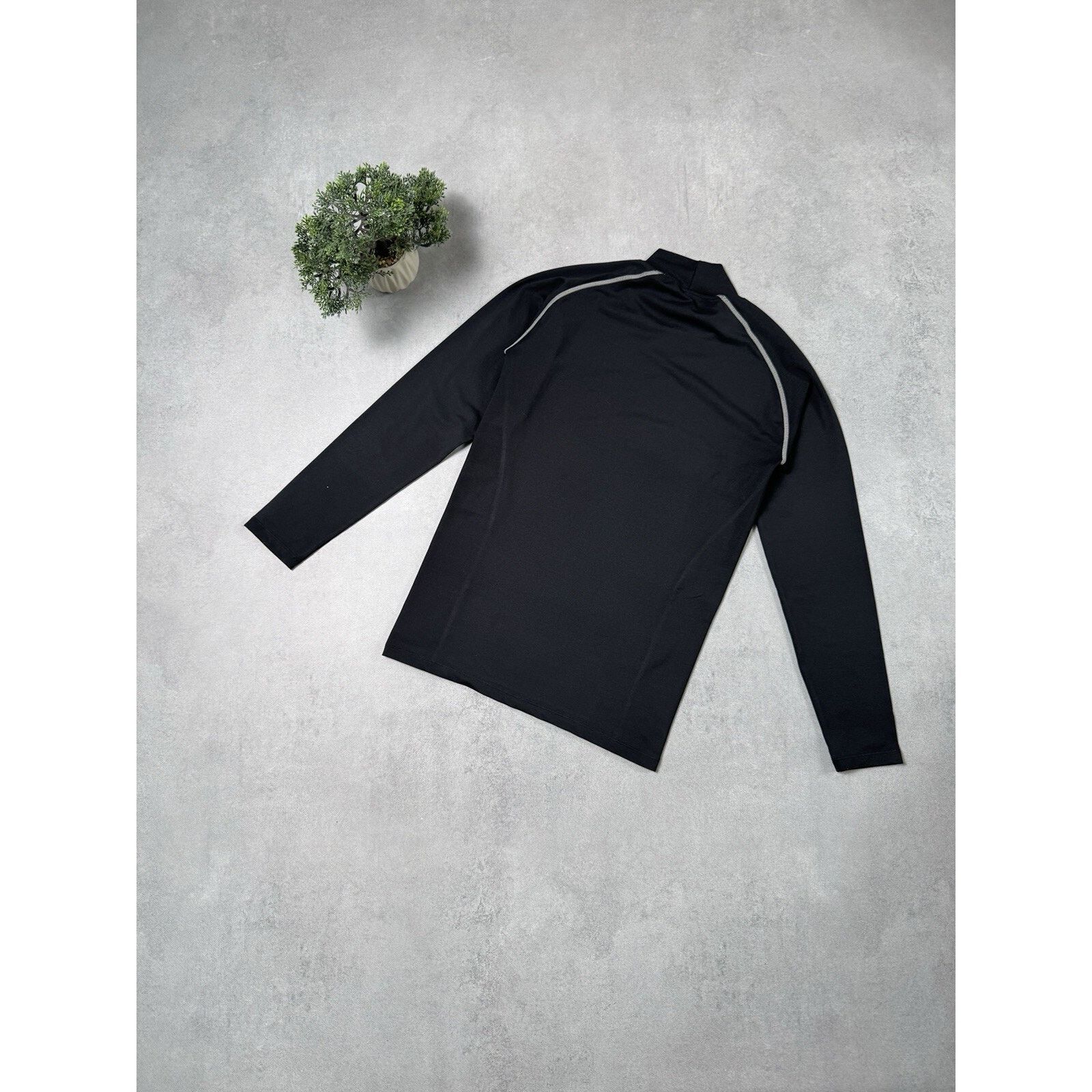 Galvin Green GALVIN GREEN SKINTIGHT COMPRESSION BLACK / GREY TOP Size US M / EU 48-50 / 2 - 12 Thumbnail