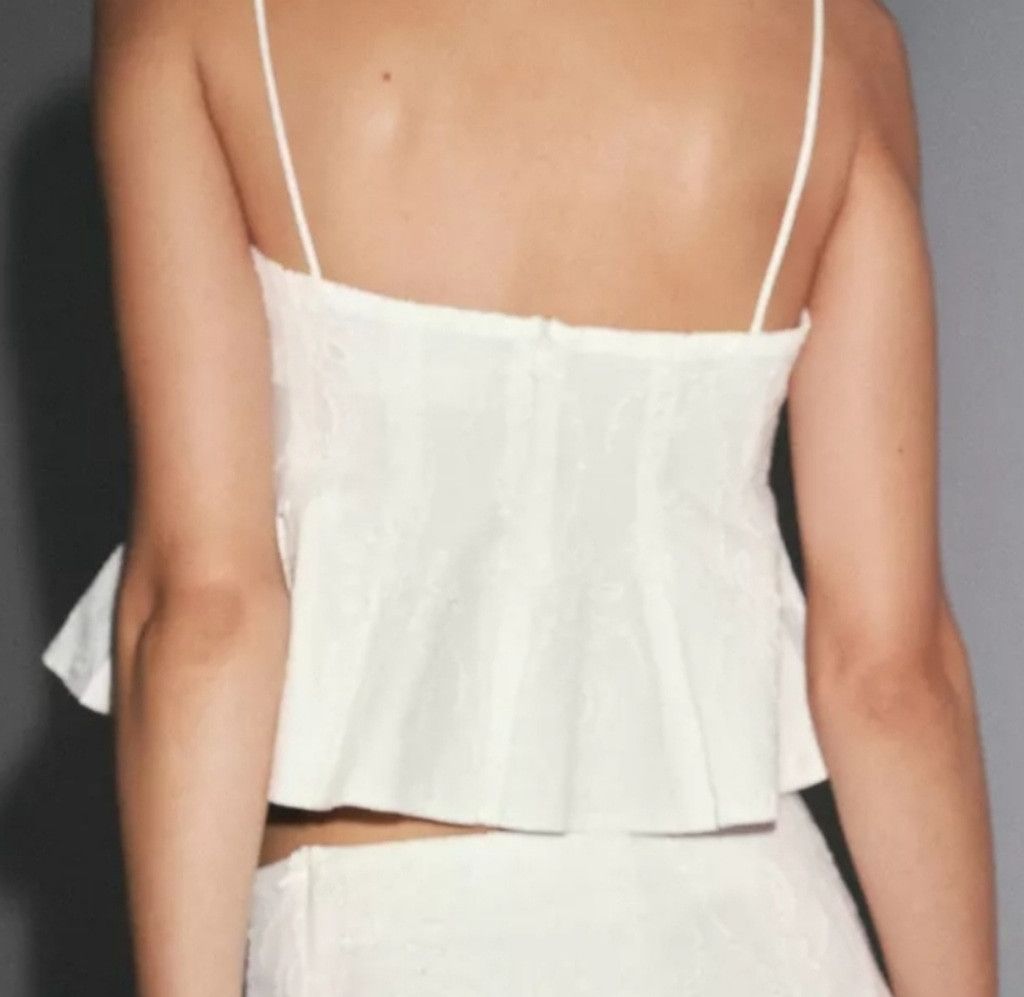 Zara NWT ZARA WOMAN COLLECTION EMBROIDERED GODET TOP Size XS / US 0-2 / IT 36-38 - 3 Thumbnail