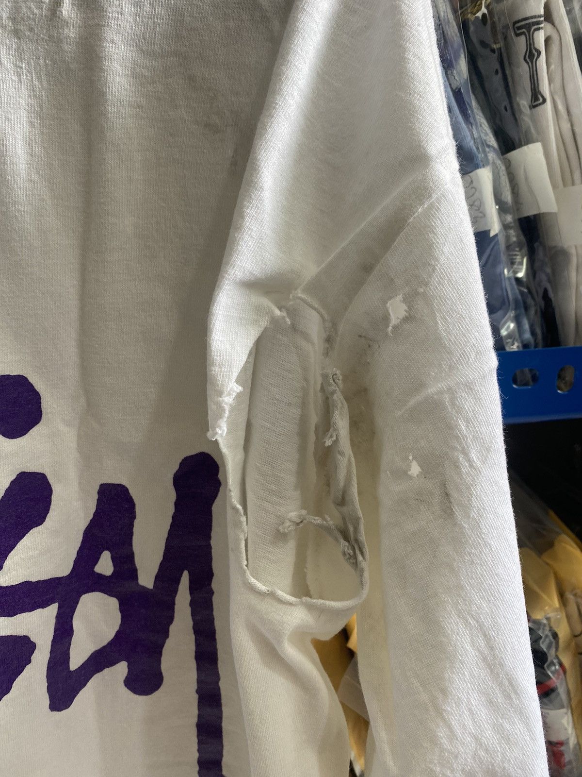 Stussy STUSSY DISTRESSED TSHIRT Size US L / EU 52-54 / 3 - 14 Thumbnail