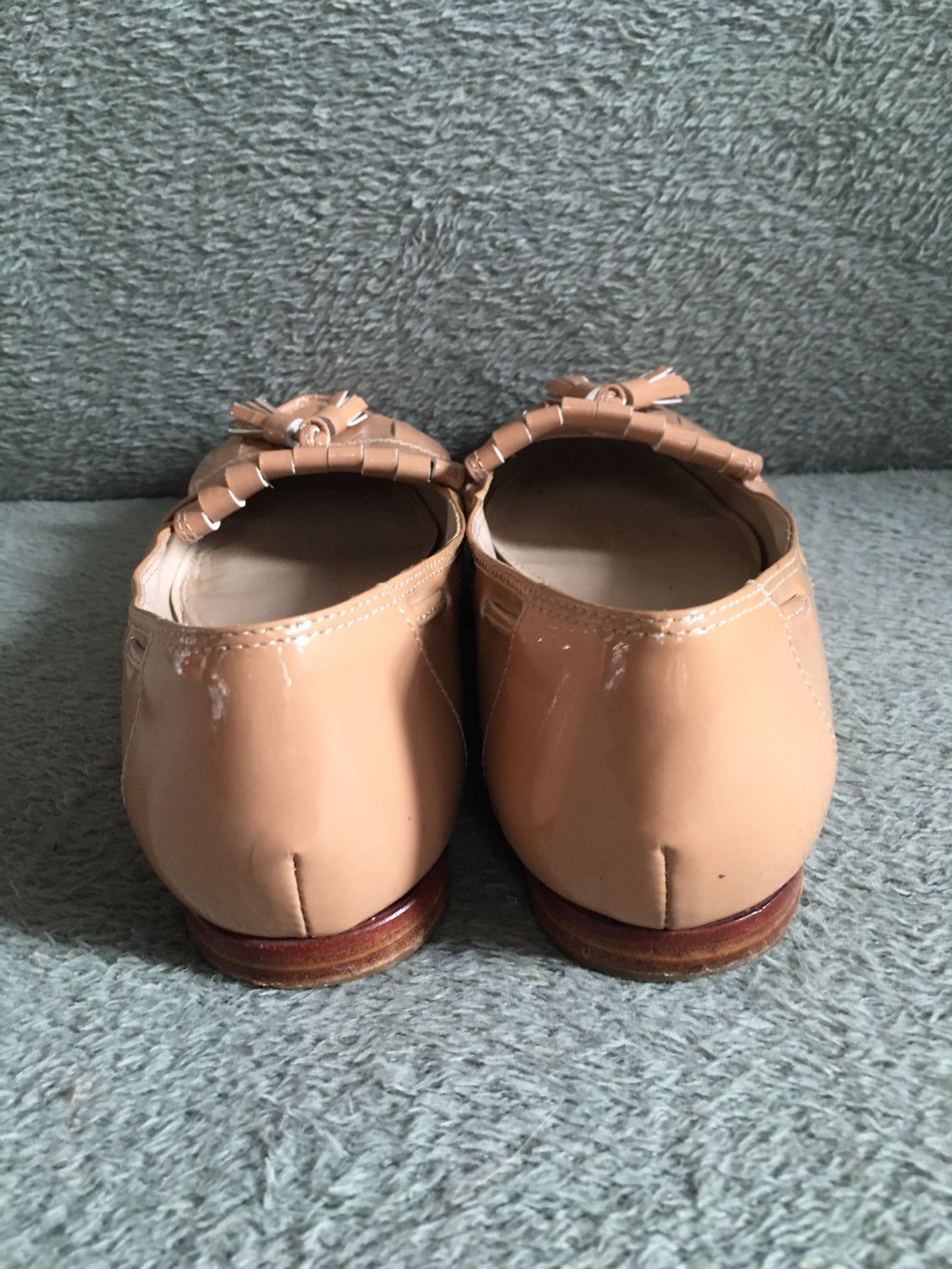 Miu Miu MIU MIU Patent Leather Beige Moccasins Loafers EU37 Size US 7 / IT 37 - 4 Thumbnail