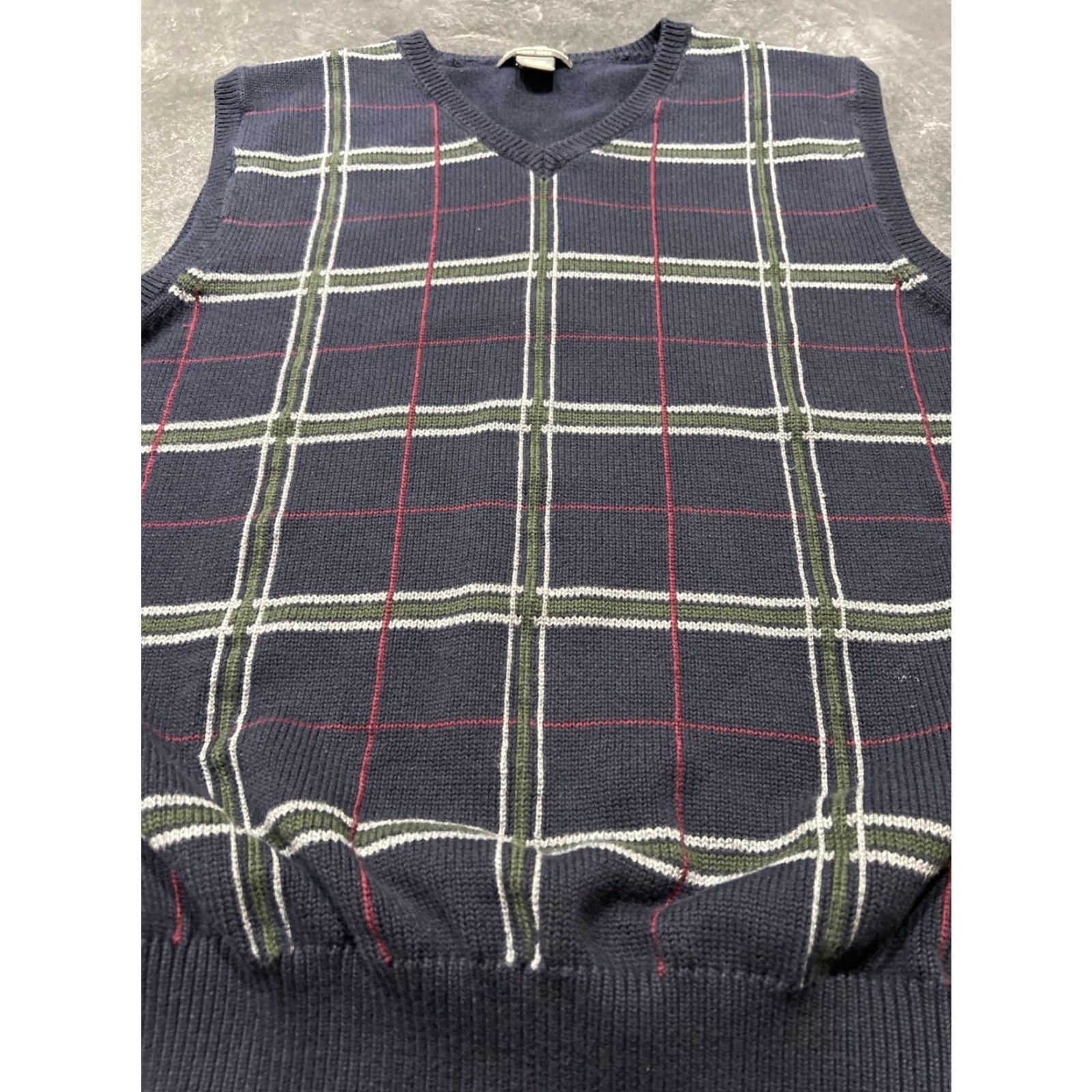 Eddie Bauer VINTAGE Eddie Bauer Sweater Vest Men L Plaid Navy Blue Y2K Geometric Knit V-Neck Size US L / EU 52-54 / 3 - 3 Thumbnail