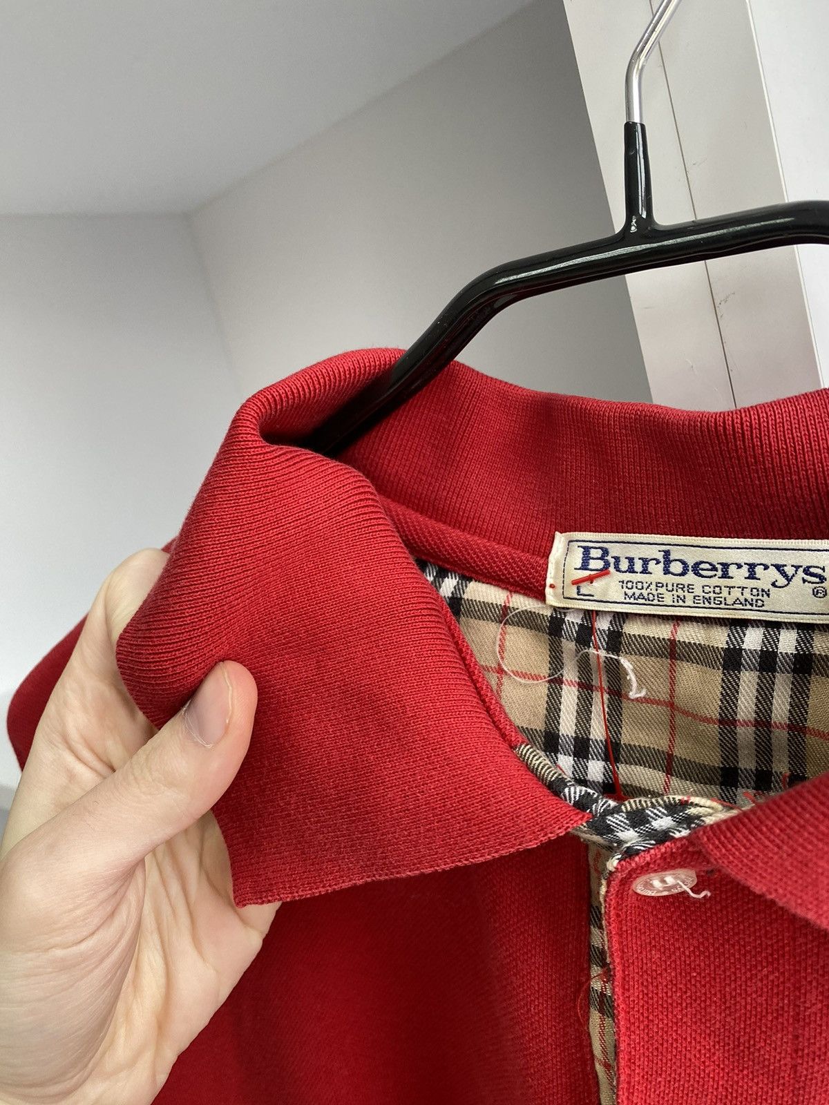 Burberry × Vintage Vintage Burberry Red Luxury Polo T-Shirt Size US L / EU 52-54 / 3 - 8 Thumbnail