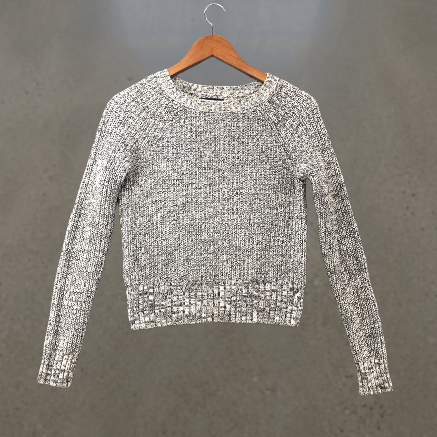 American Eagle Outfitters American Eagle Outfitters Pullover Sweater Womens S Gray Cotton Long Sleeve Knit Size S / US 4 / IT 40 - 1 Thumbnail