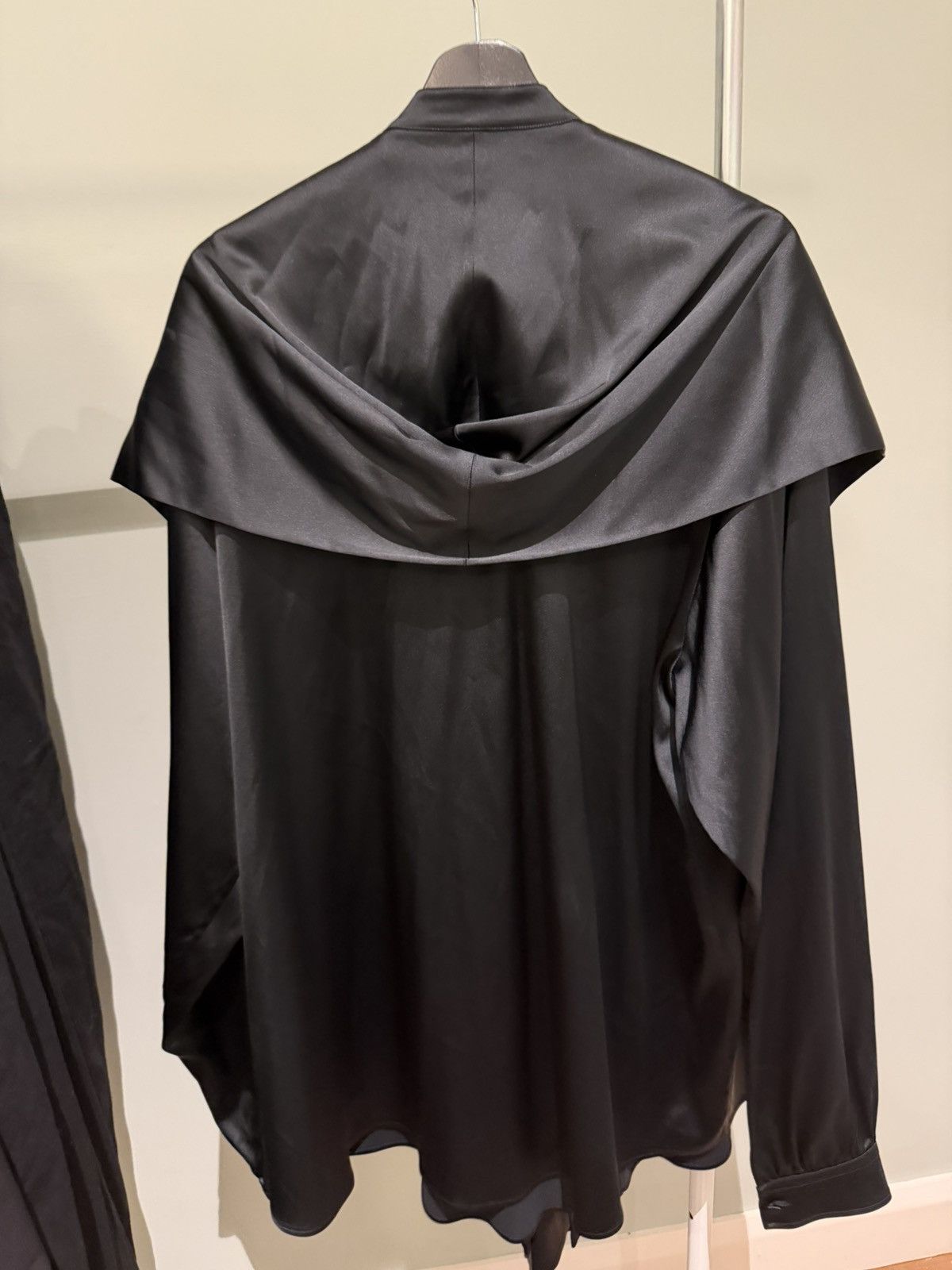 Balenciaga Balenciaga Garde-Robe Hooded Pussycat-Bow Blouse Size M / US 6-8 / IT 42-44 - 2 Thumbnail
