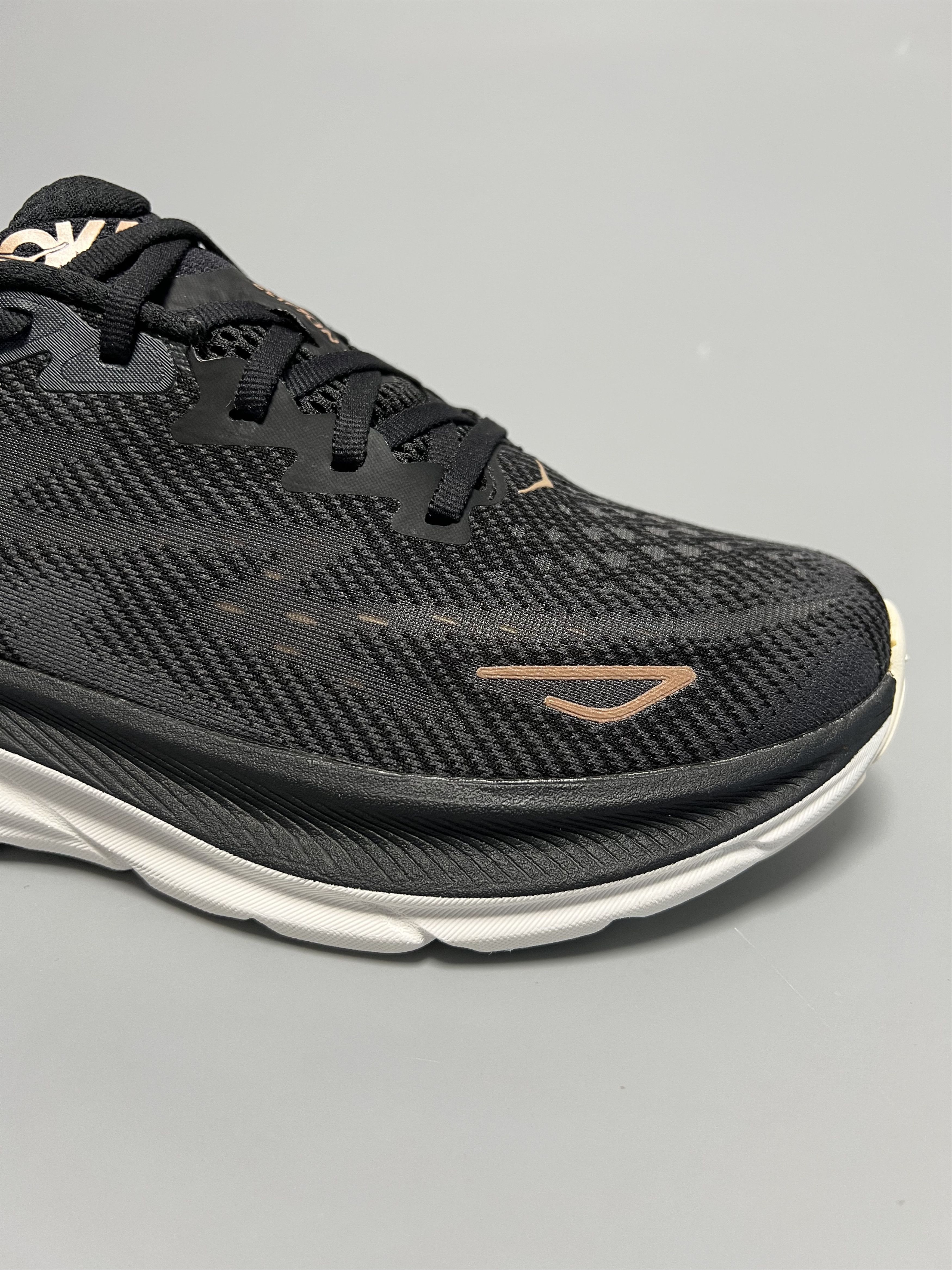 Hoka 7.5B Hoka One One Clifton 9 Running Shoes Walking Gym Size US 7.5 / IT 37.5 - 13 Thumbnail