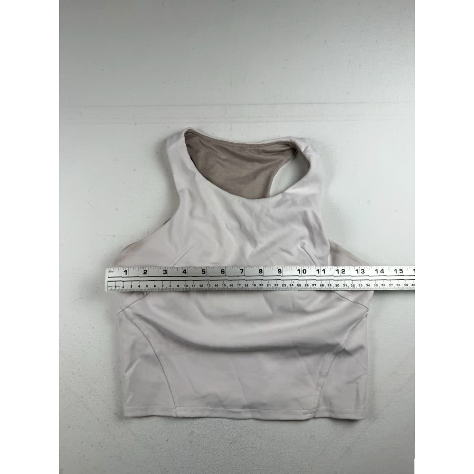 Lululemon Lululemon Tank Top Womens 6 White Invigorate Training Yoga Athleisure Jogging Tank Sleeveless Racerback Size M / US 6-8 / IT 42-44 - 3 Thumbnail