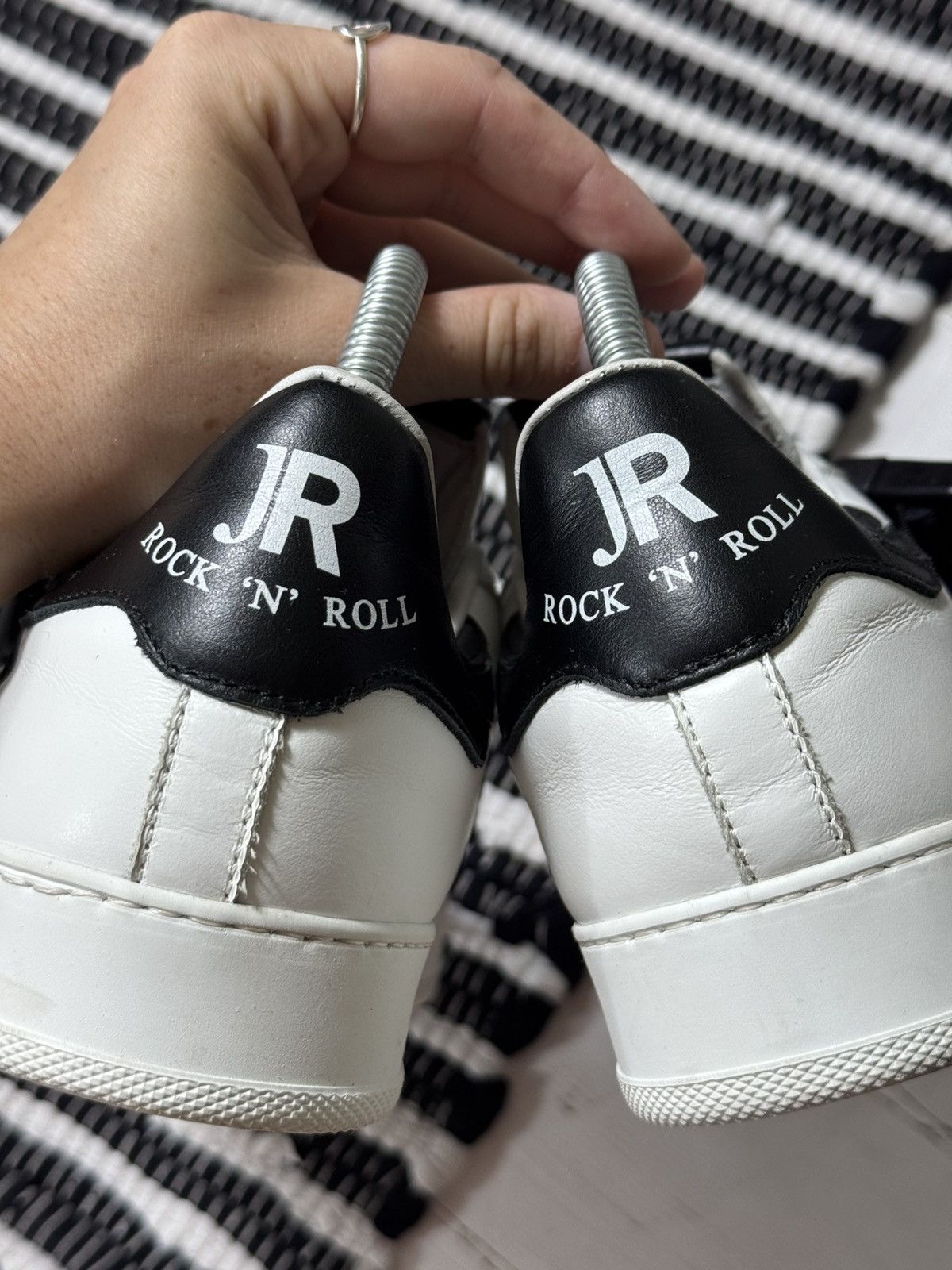 John Richmond LUXURY RICHMOND BUCKLE STRAP LOW TOP SNEAKERS WHITE/BLACK Size US 8 / IT 38 - 7 Thumbnail