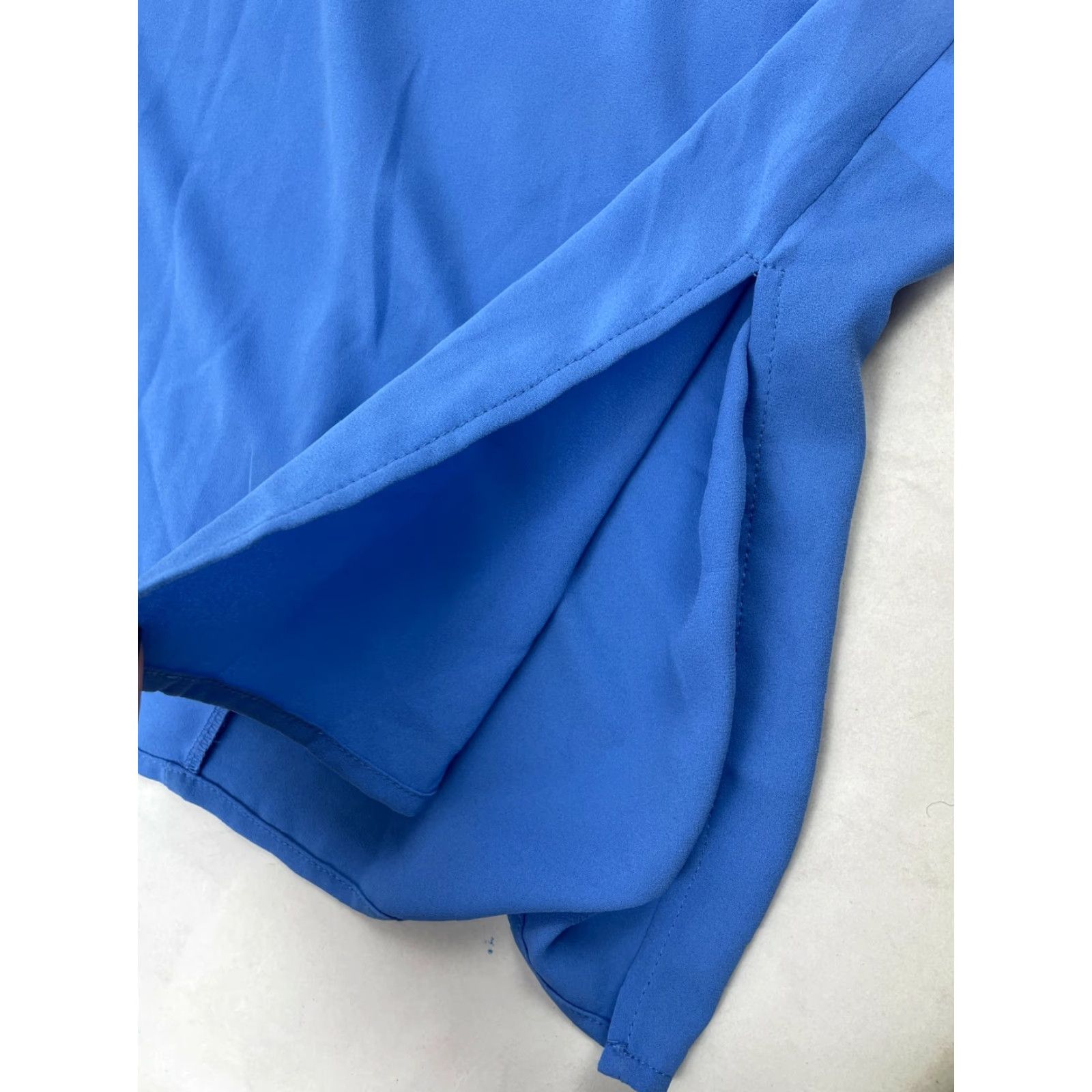 Vintage Lush Blouse Women's Size Small Blue Sleeveless Slit 1/4 Zip Back NWT Shirt Womens Size S / US 4 / IT 40 - 3 Thumbnail