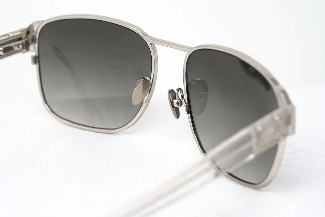 Dior Kris Van Assche Sunglasses D-Frame Silver and Grey Size ONE SIZE - 3 Thumbnail