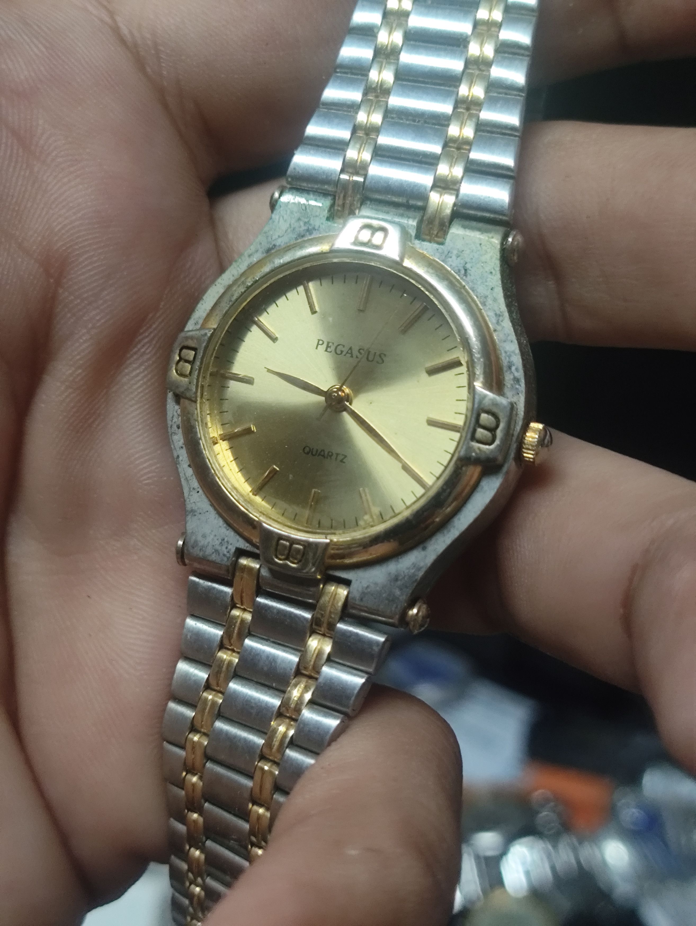 Vintage PEGASUS Vintage Watch,QUARTZ JAPAN ENGINE. Authentic design Size ONE SIZE - 6 Thumbnail