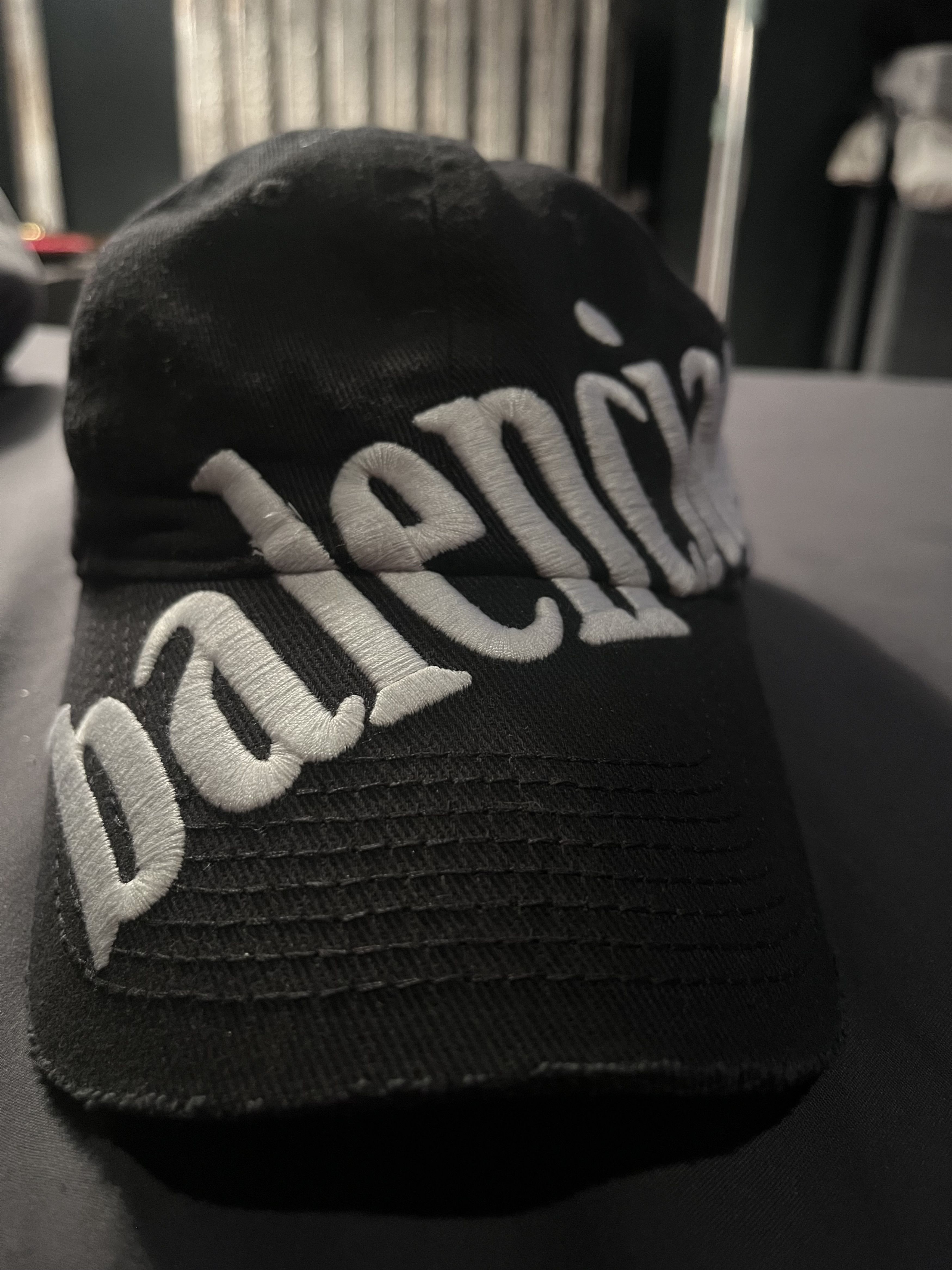 Balenciaga Balenciaga distressed baseball hat Size 26 - 3 Thumbnail
