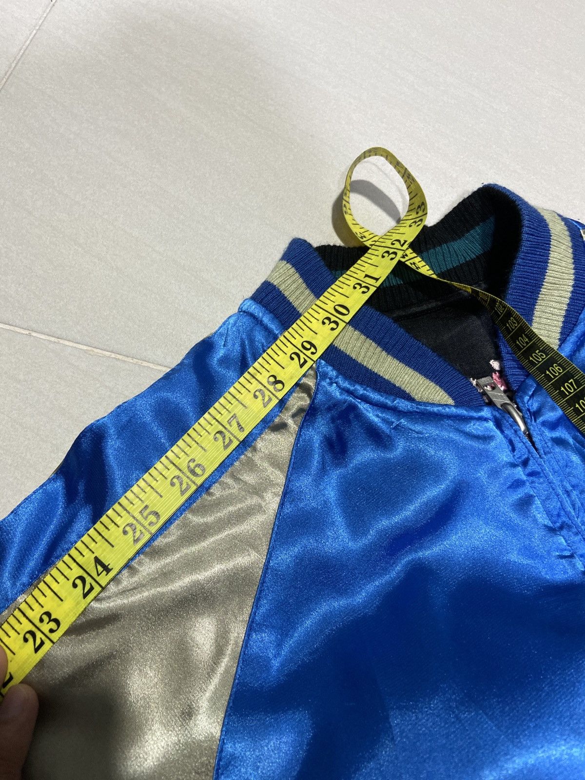 Japanese Brand Japanese classic script Silk Reversible Sukajan Koi Size US M / EU 48-50 / 2 - 15 Thumbnail