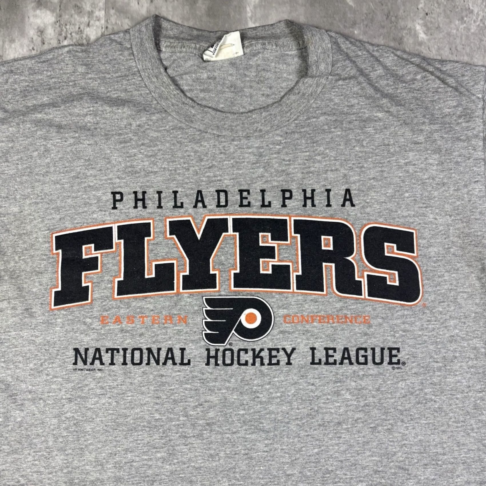 Lee VINTAGE Lee Philadelphia Flyers 90s T-Shirt XL Gray Crew Neck Short Sleeve Men Sports NHL Golf? Size US XL / EU 56 / 4 - 3 Thumbnail