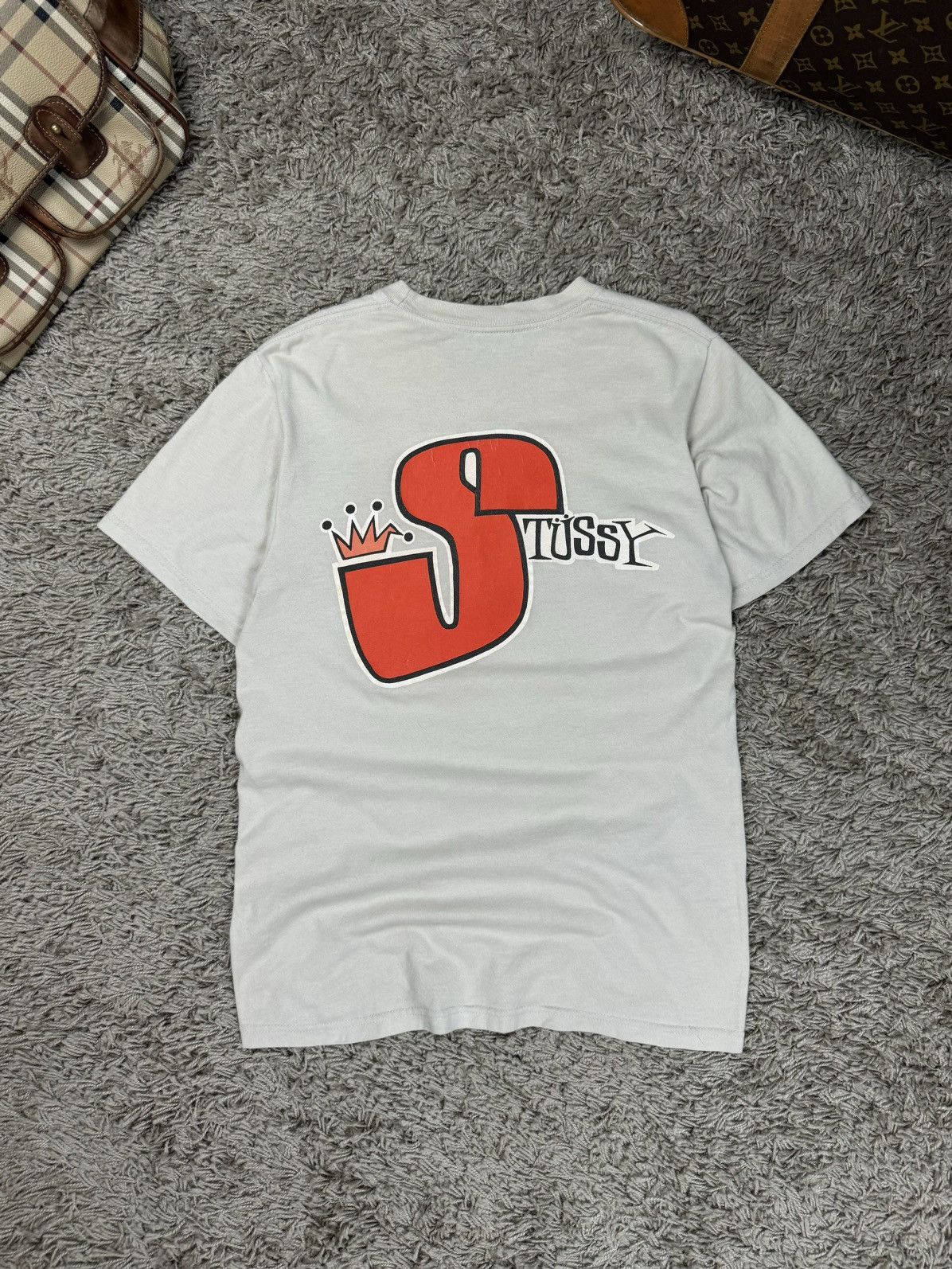 Stussy Vintage t shirt Stussy big S y2k original skate rap item Size US S / EU 44-46 / 1 - 1 Thumbnail