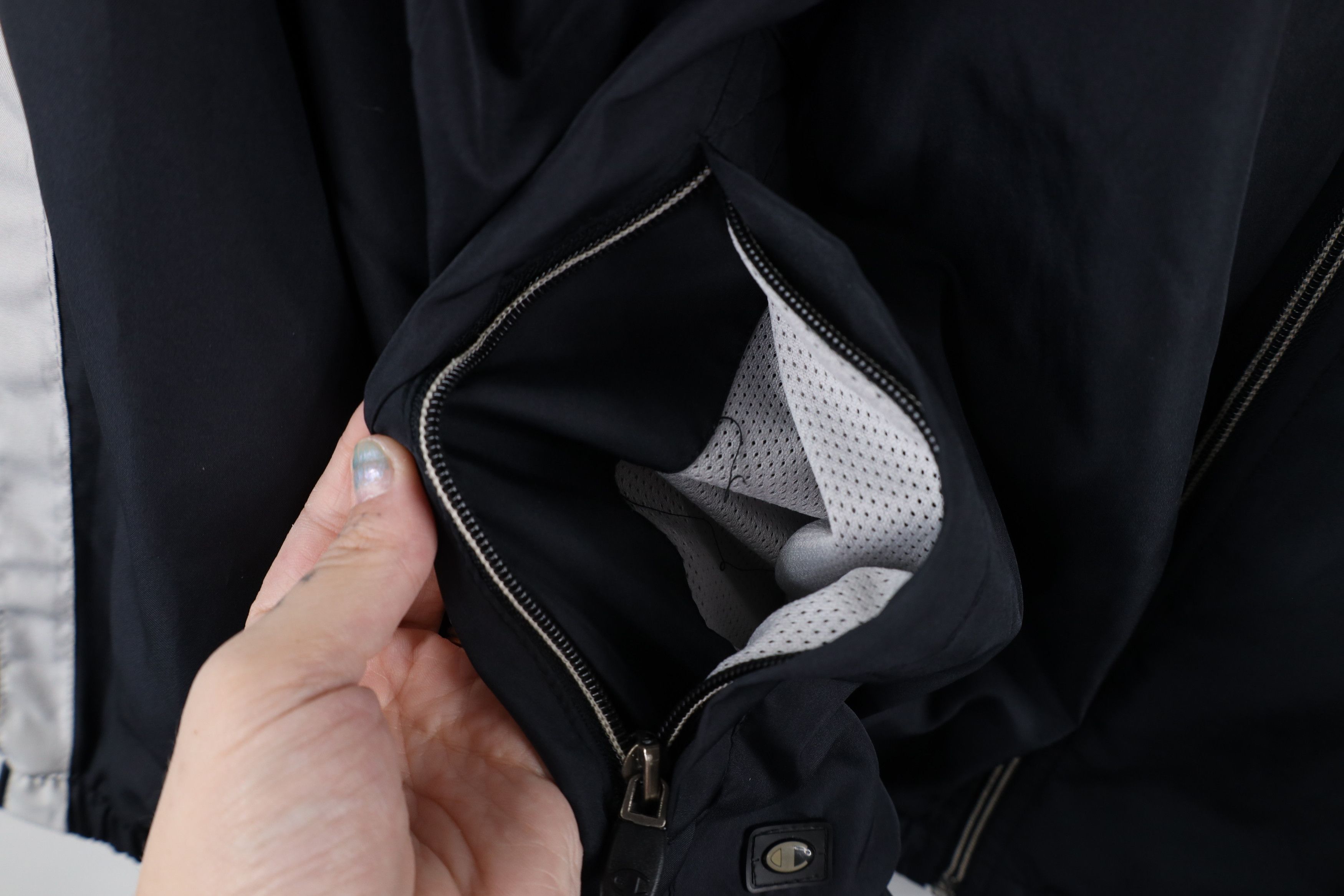 Champion × Vintage Vintage 90s Champion Full Zip Cafe Racer Windbreaker Jacket Size US M / EU 48-50 / 2 - 8 Thumbnail