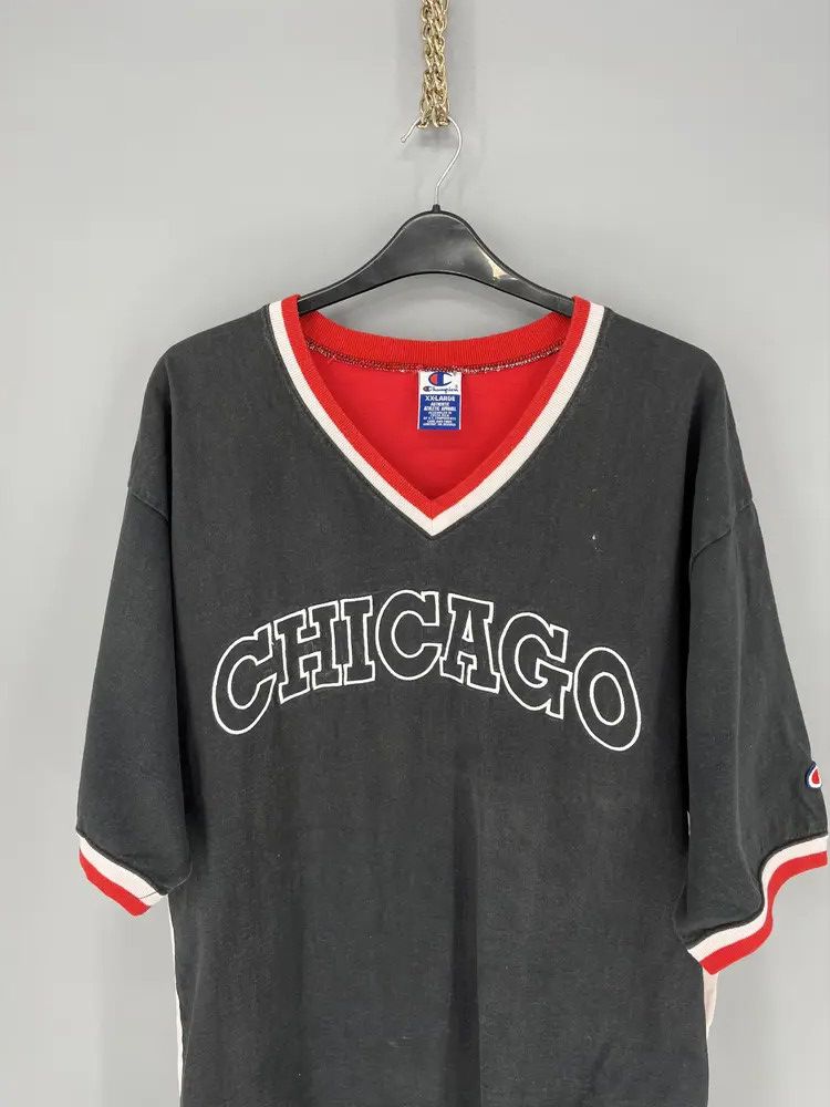 Champion Vintage 90s chempion Chicago Bulls t-Shirt Size US XL / EU 56 / 4 - 5 Thumbnail