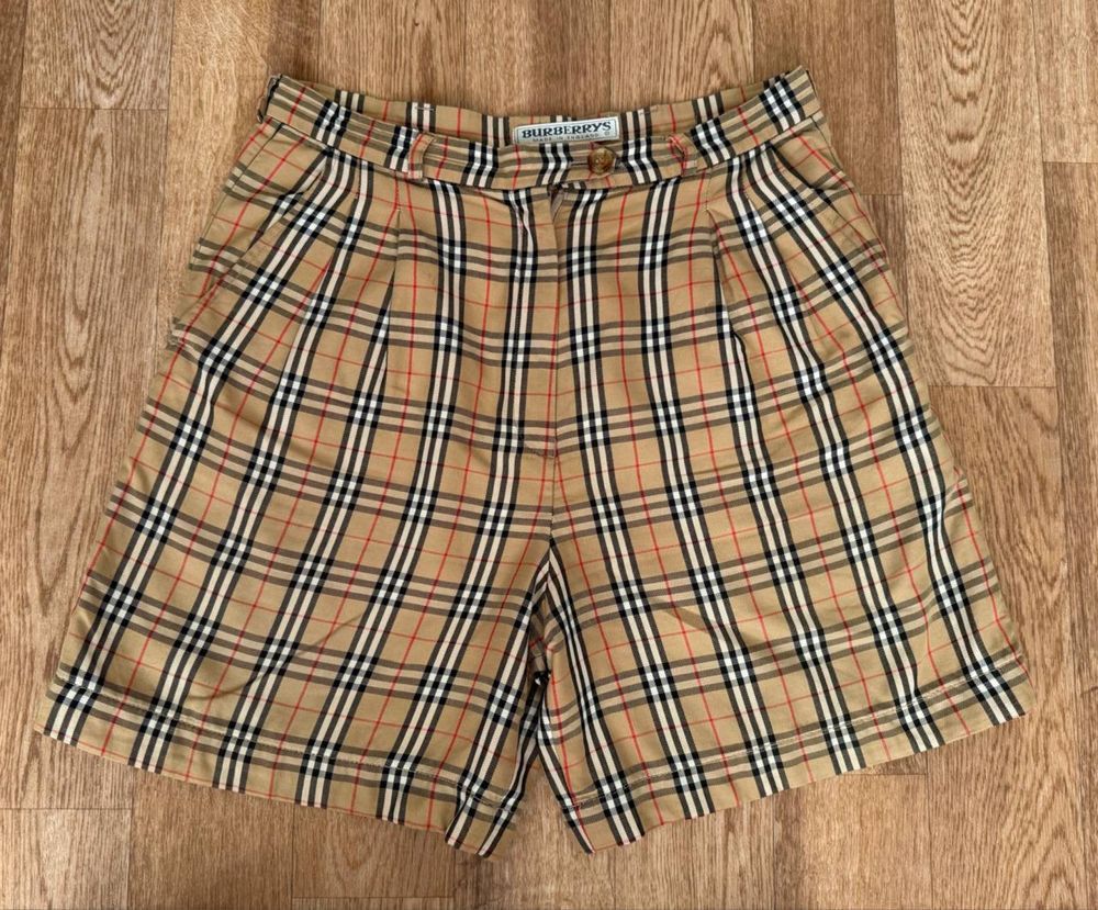 Burberry Vintage Burberry Shorts Size US 30 / EU 46 - 1 Thumbnail
