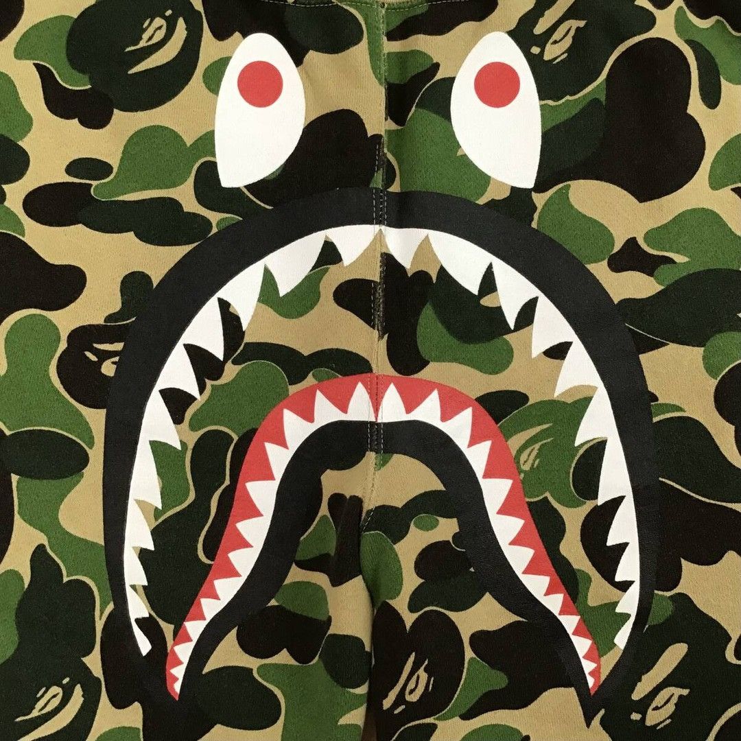 Bape BAPE Shark sweat shorts ABC camo green a bathing ape ★size S Size US 30 / EU 46 - 2 Thumbnail