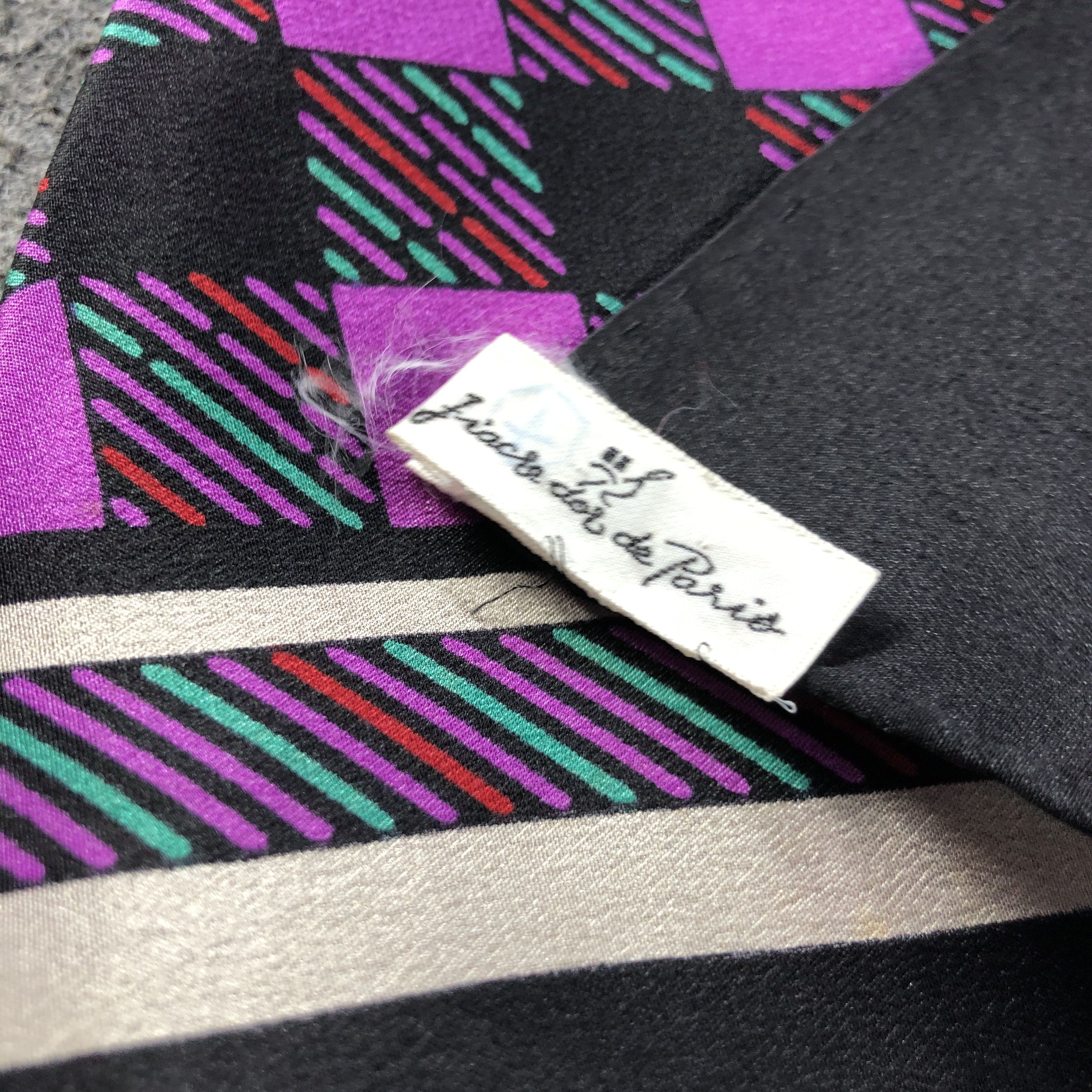 Vintage Vintage Luxury Checkered Hand Rolled Silk Scarf M1314 Size ONE SIZE - 6 Thumbnail
