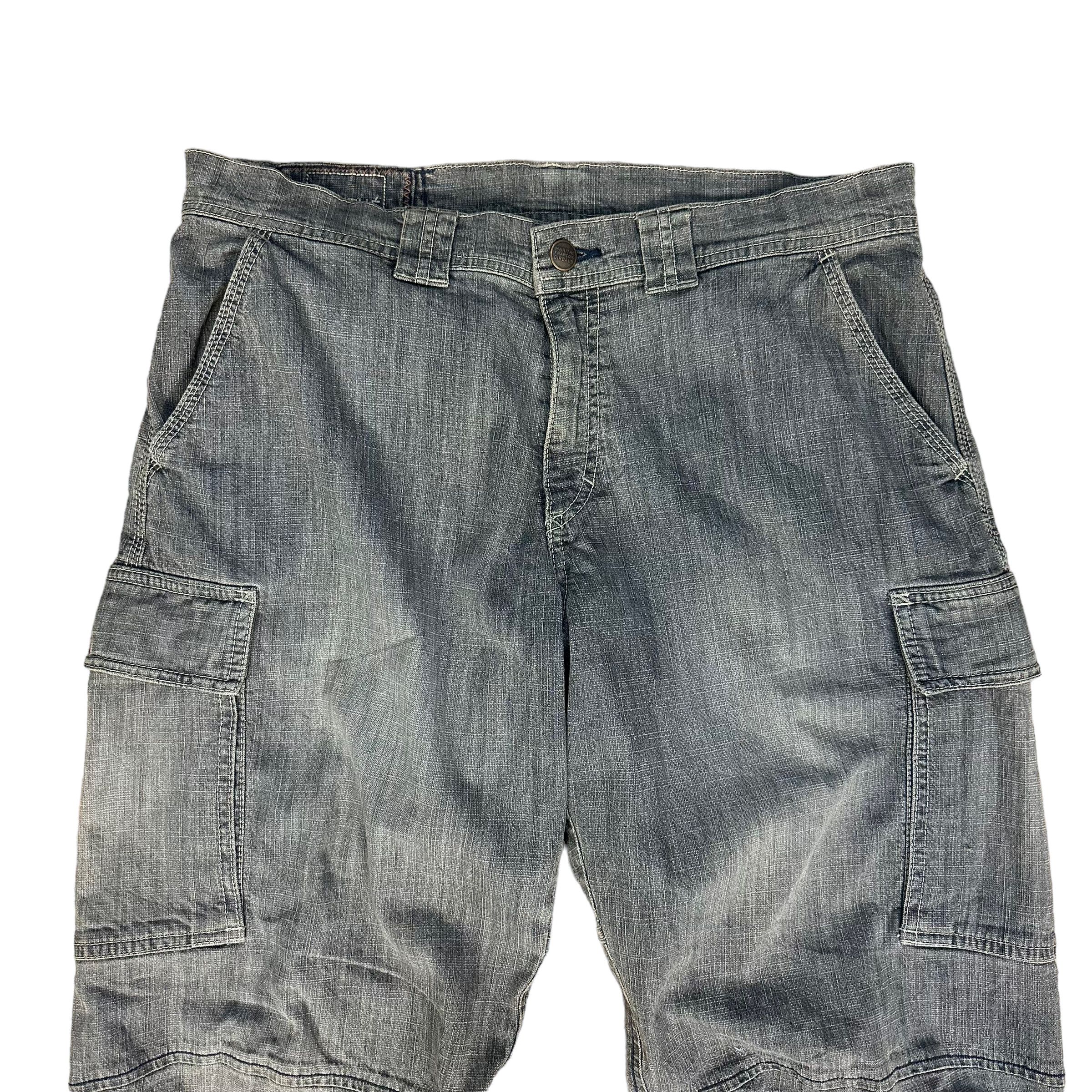 Marithe + Francois Girbaud Marithe Francois Girbaud 6 Pocket Denim Cargo Pant #8217-207 Size US 33 - 2 Thumbnail