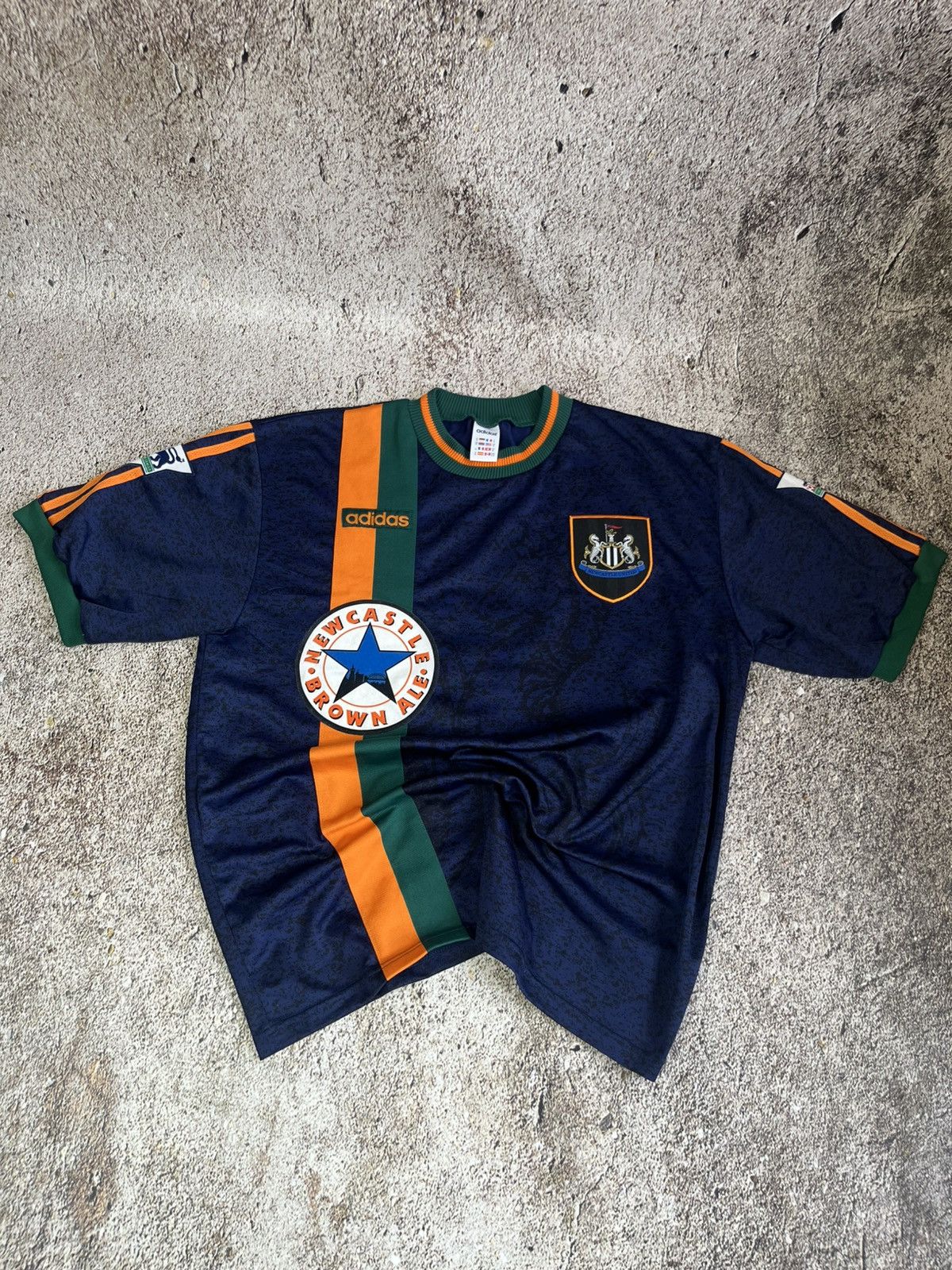 Adidas T shirt jersey football Adidas New castle vintage 97 98 s Size US XL / EU 56 / 4 - 2 Thumbnail