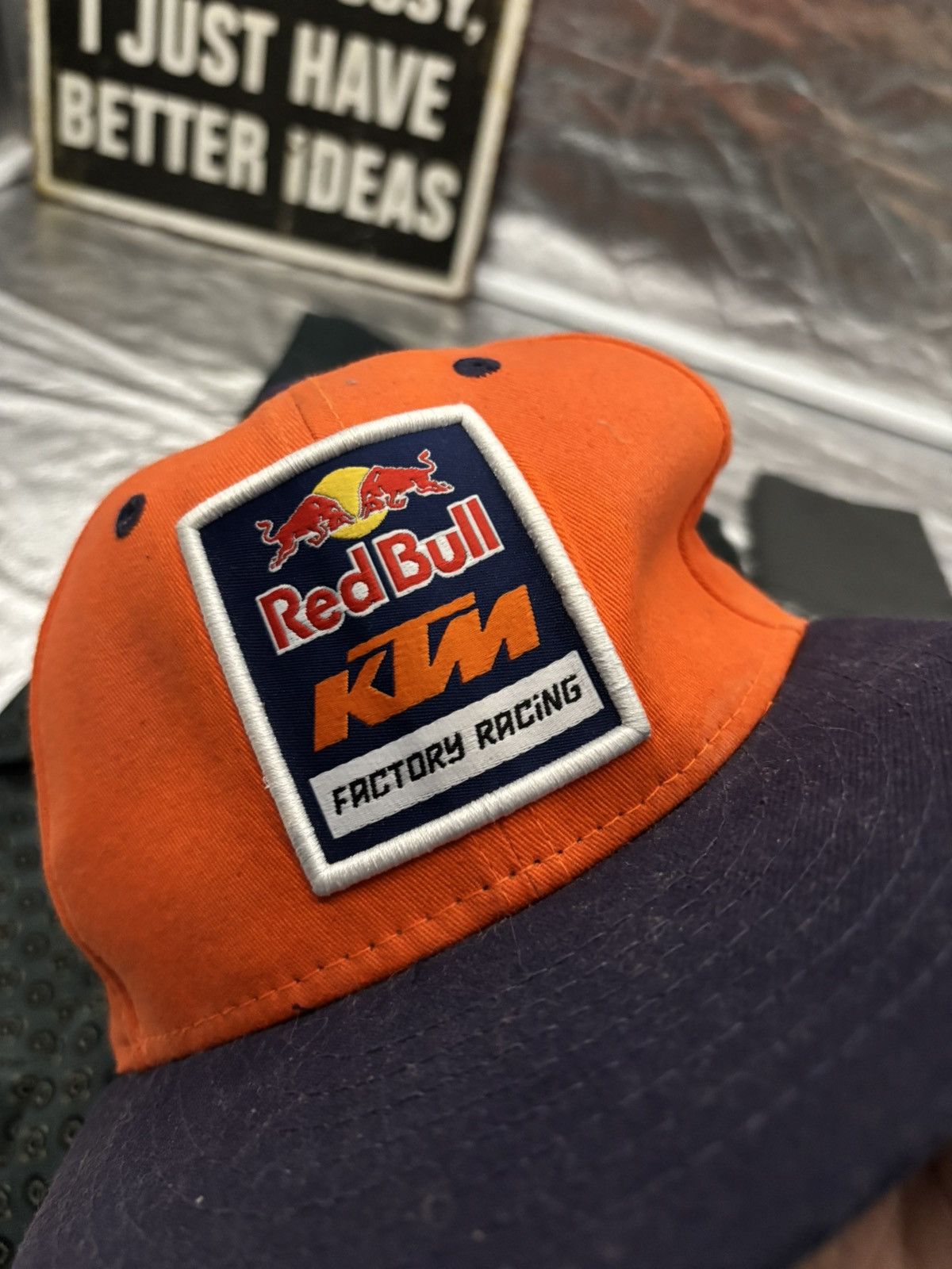 New Era fullcap racing team Red Bull New era KTM Sk8 Viral Pinterest Size ONE SIZE - 2 Thumbnail