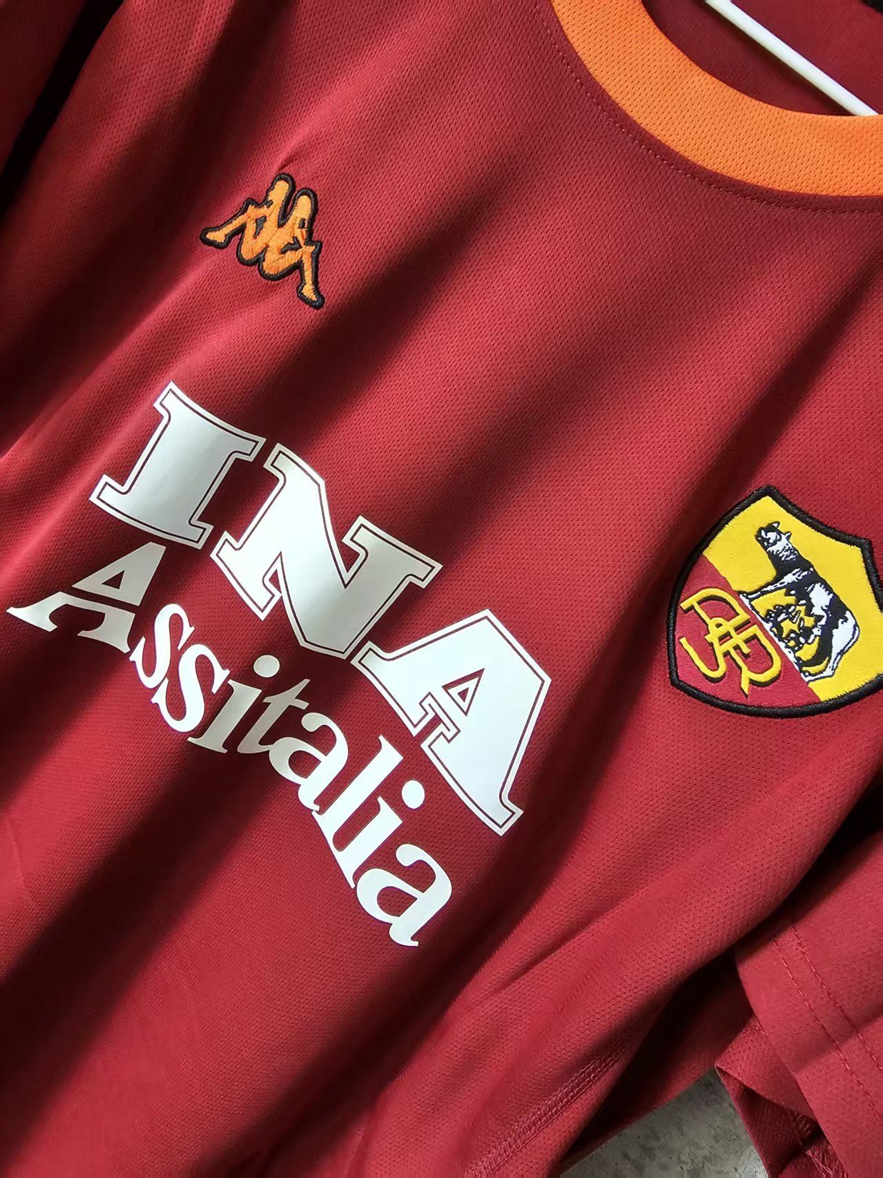Other Totti Jersey 2000 Roma Size US S / EU 44-46 / 1 - 5 Thumbnail