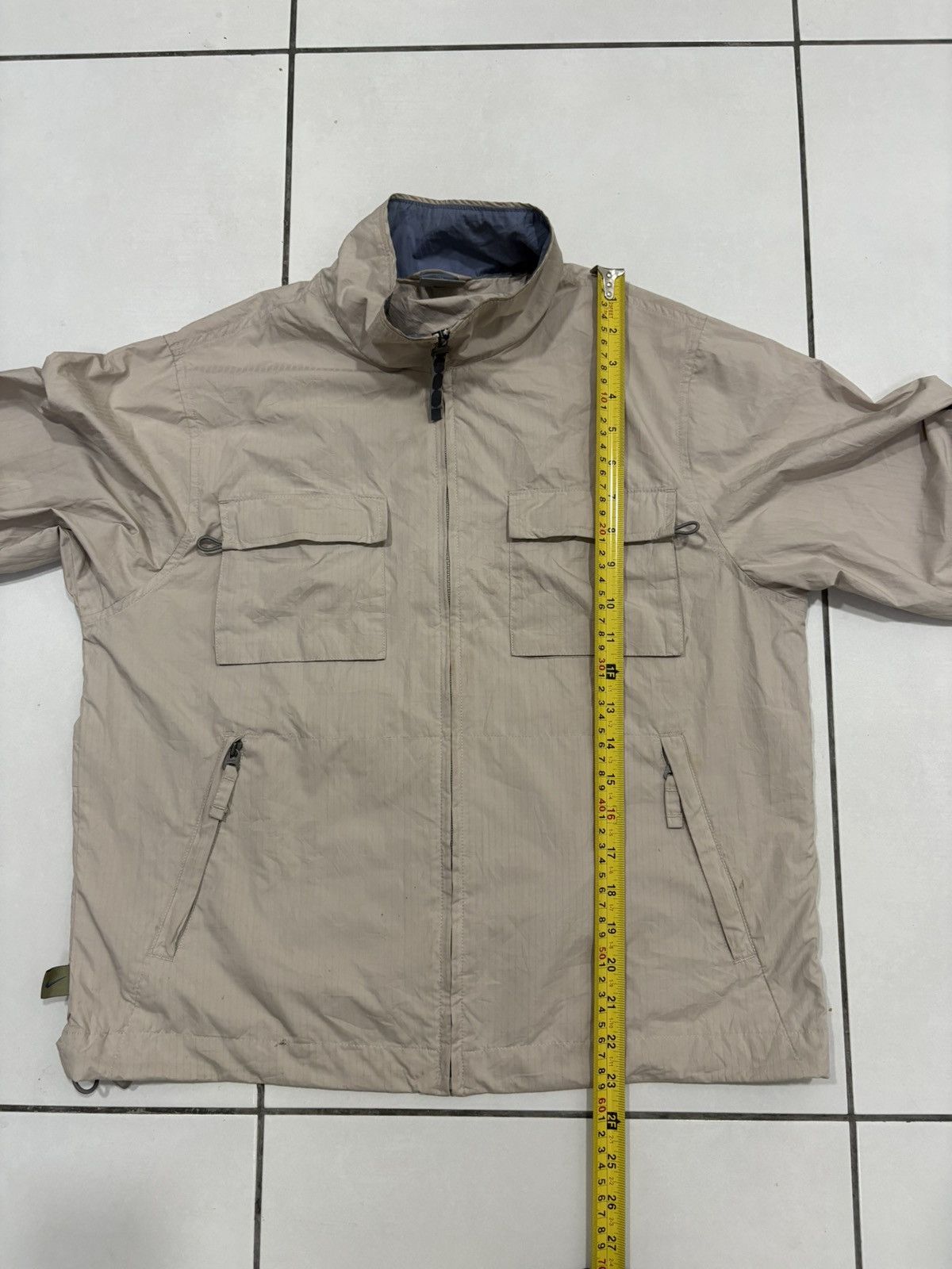 Nike Vintage Nike Beige Windbreaker Track Zip Women Jacket Size M / US 6-8 / IT 42-44 - 17 Thumbnail
