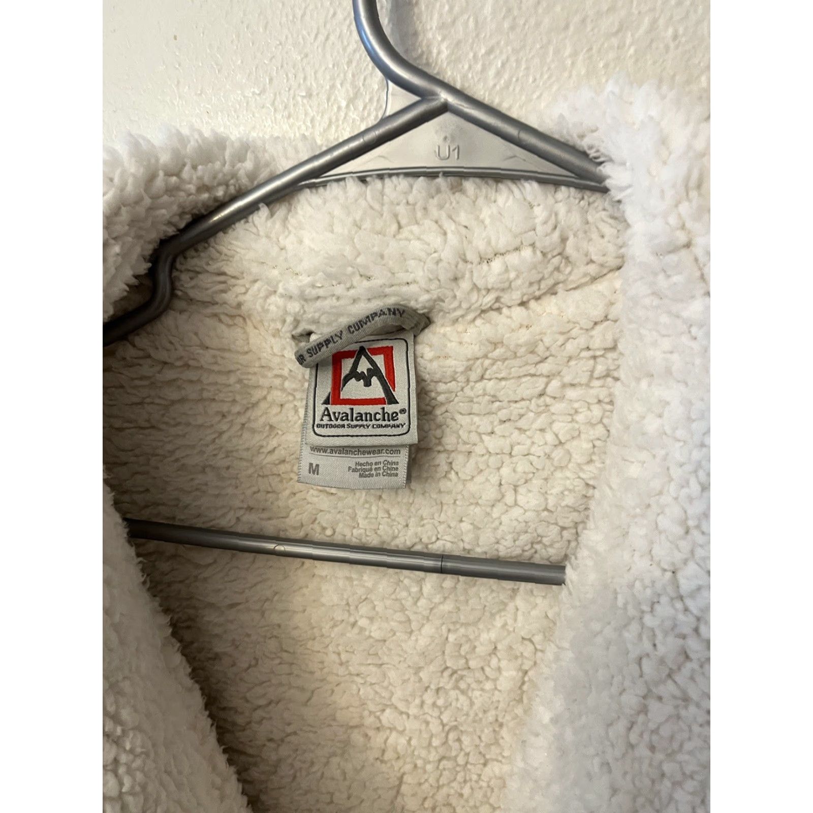 Avalanche AVALANCHE Coat Women Medium Beige Sherpa Fleece Lined Quilted Athletic Winter Size M / US 6-8 / IT 42-44 - 2 Thumbnail