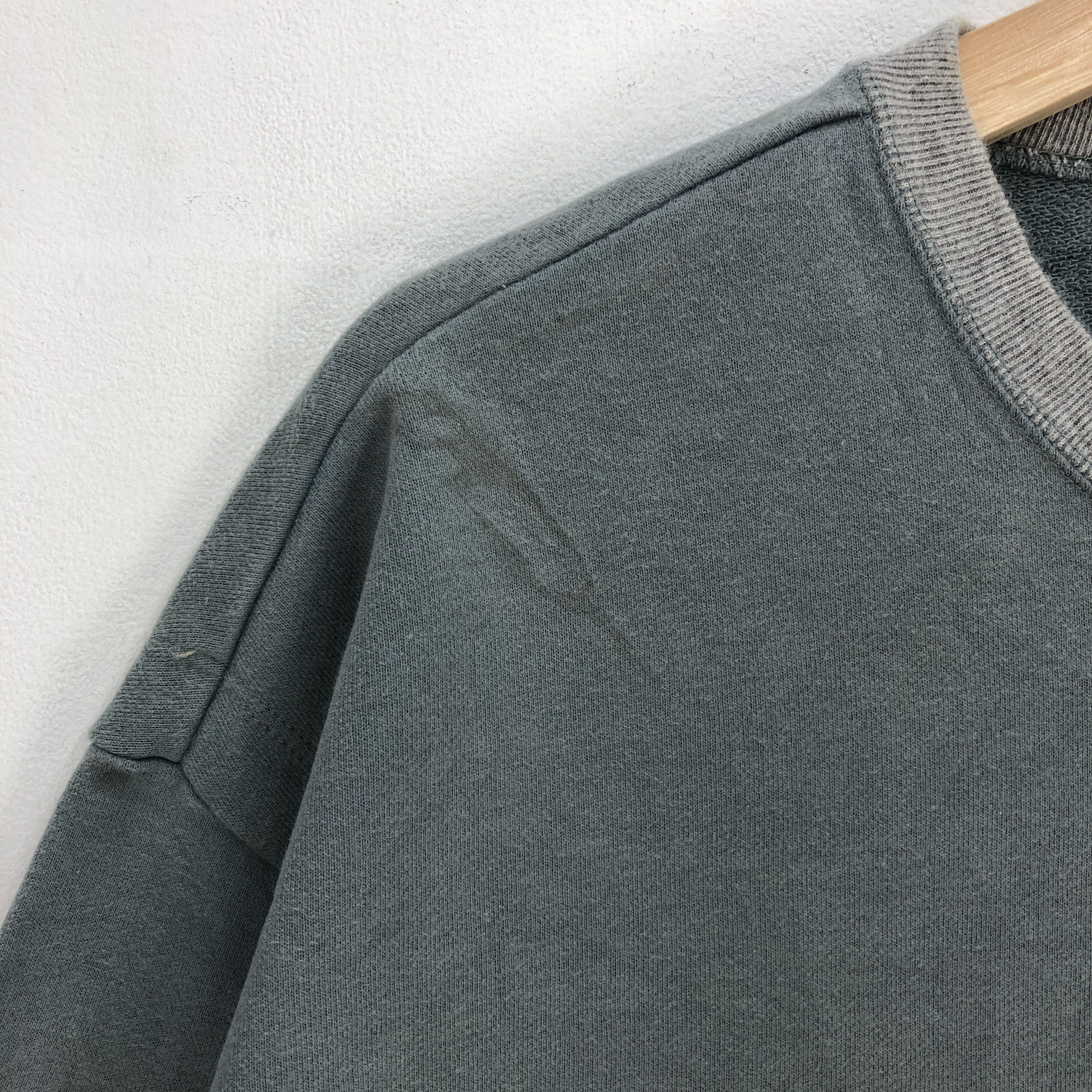 Nike × Vintage Vintage Nike Sweatshirt Nike Swoosh Sweater Jumper Size US L / EU 52-54 / 3 - 13 Thumbnail