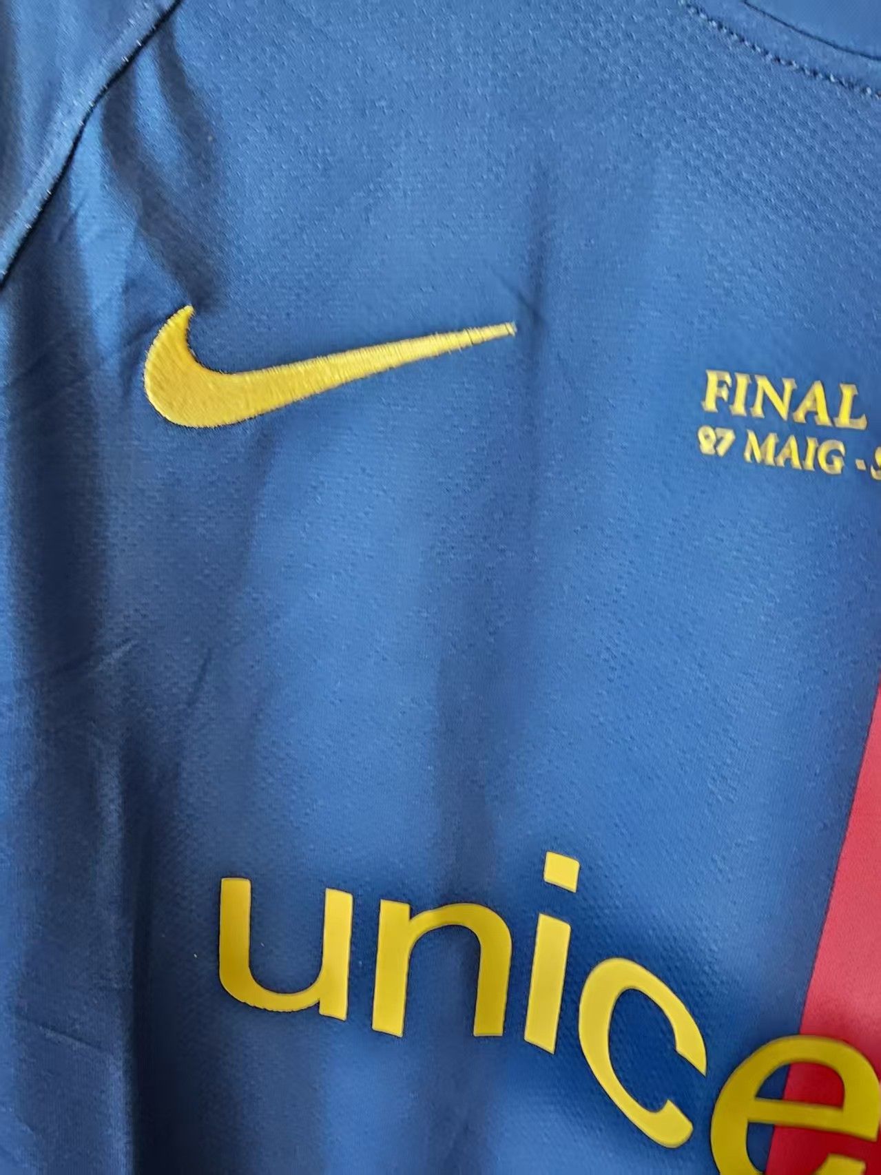 Other 2006 Barcelona #10 Messi Jersey Size US S / EU 44-46 / 1 - 5 Thumbnail