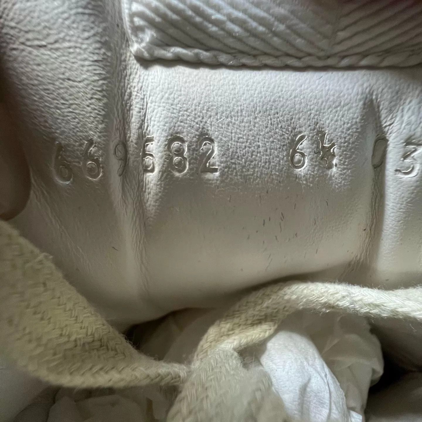 Gucci Gucci Black & White Cookie Sneakers US 6.5 / EU 40.5 Size US 7.5 / EU 40-41 - 8 Thumbnail