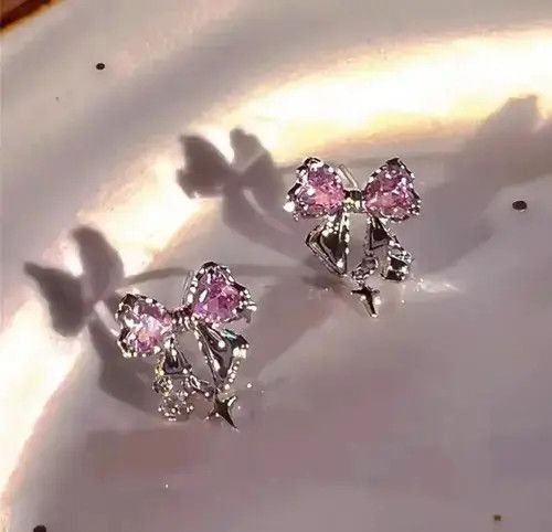 Jewelry Sweet Cute Bow Stud Earring Size ONE SIZE - 1 Thumbnail