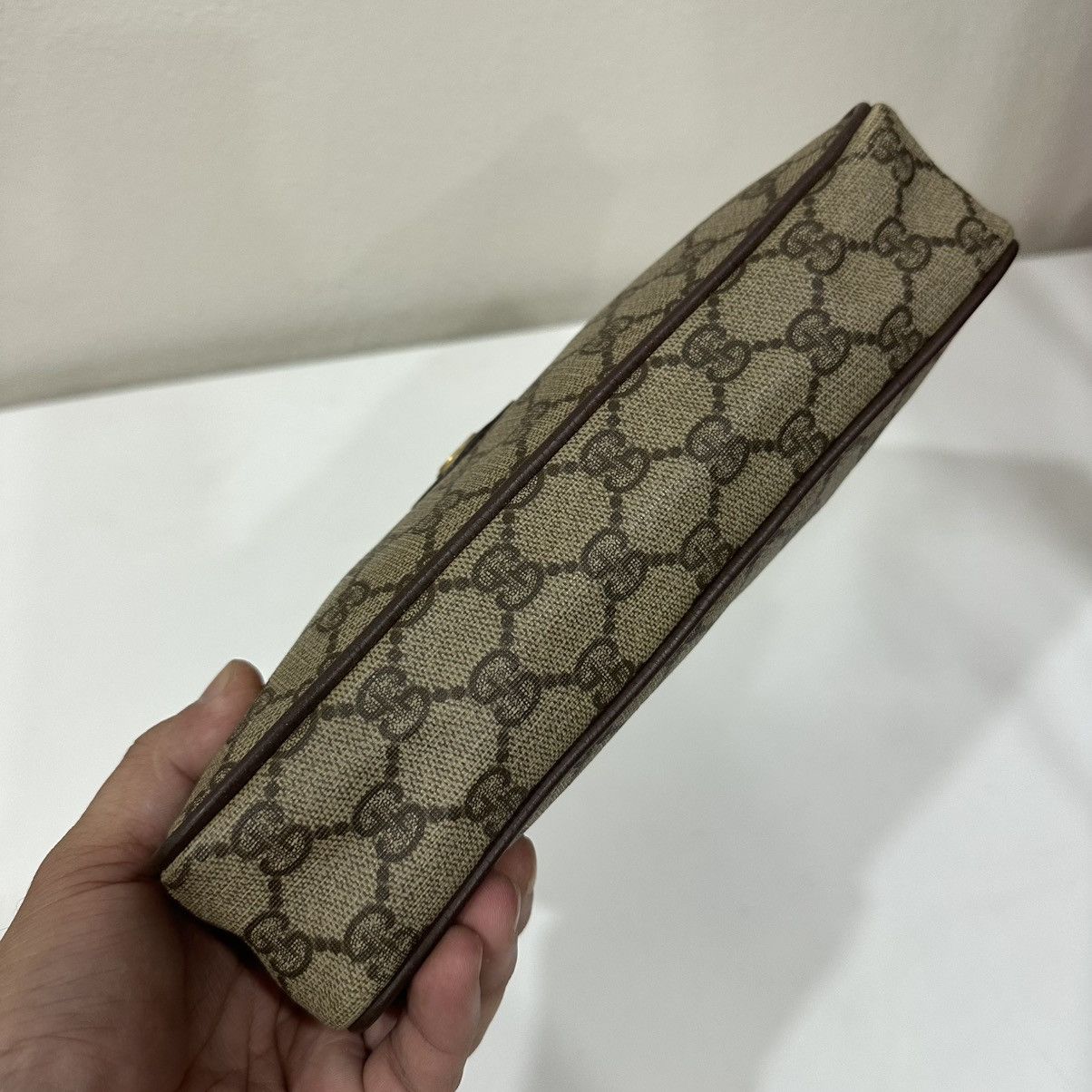Gucci ‼️YES‼️ GG GUCCI VINTAGE MONOGRAM CLUTCH BAG Size ONE SIZE - 7 Thumbnail