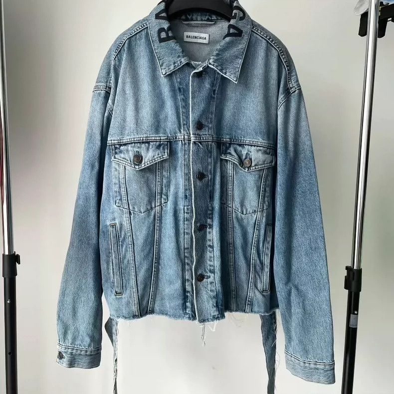 Balenciaga Embroidered logo at neckline and fringed denim