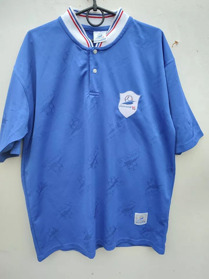Vintage FRANCE 98 OFFICIAL LICENCED BLUE FOOTBALL SHIRT COUPE DU Size US XL / EU 56 / 4 - 1 Thumbnail