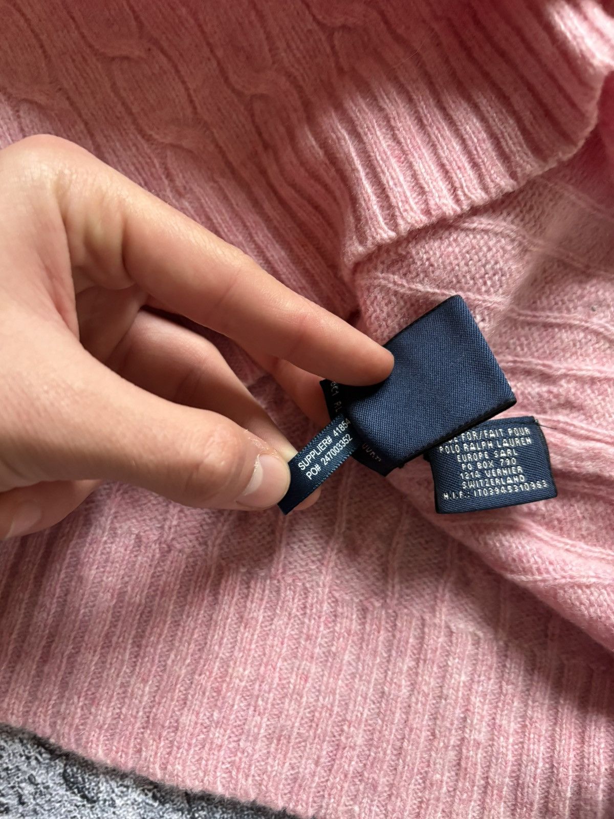 Polo Ralph Lauren Vintage Polo Ralph Lauren V-Neck Wool Pink Knitted Sweater Size XL / US 12-14 / IT 48-50 - 8 Thumbnail